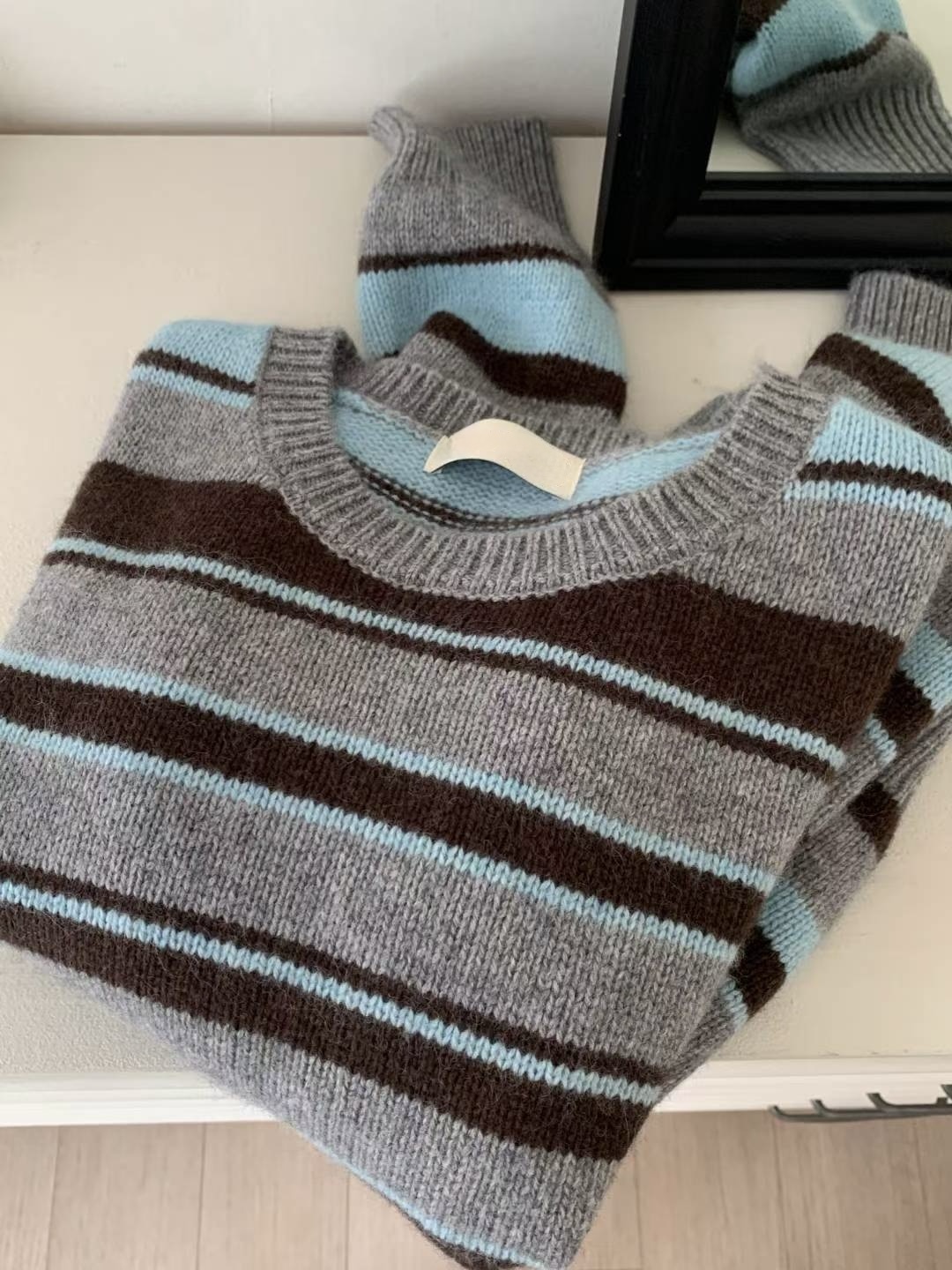 #228N698 韓系摩登條紋，袖口羅紋收口毛衣