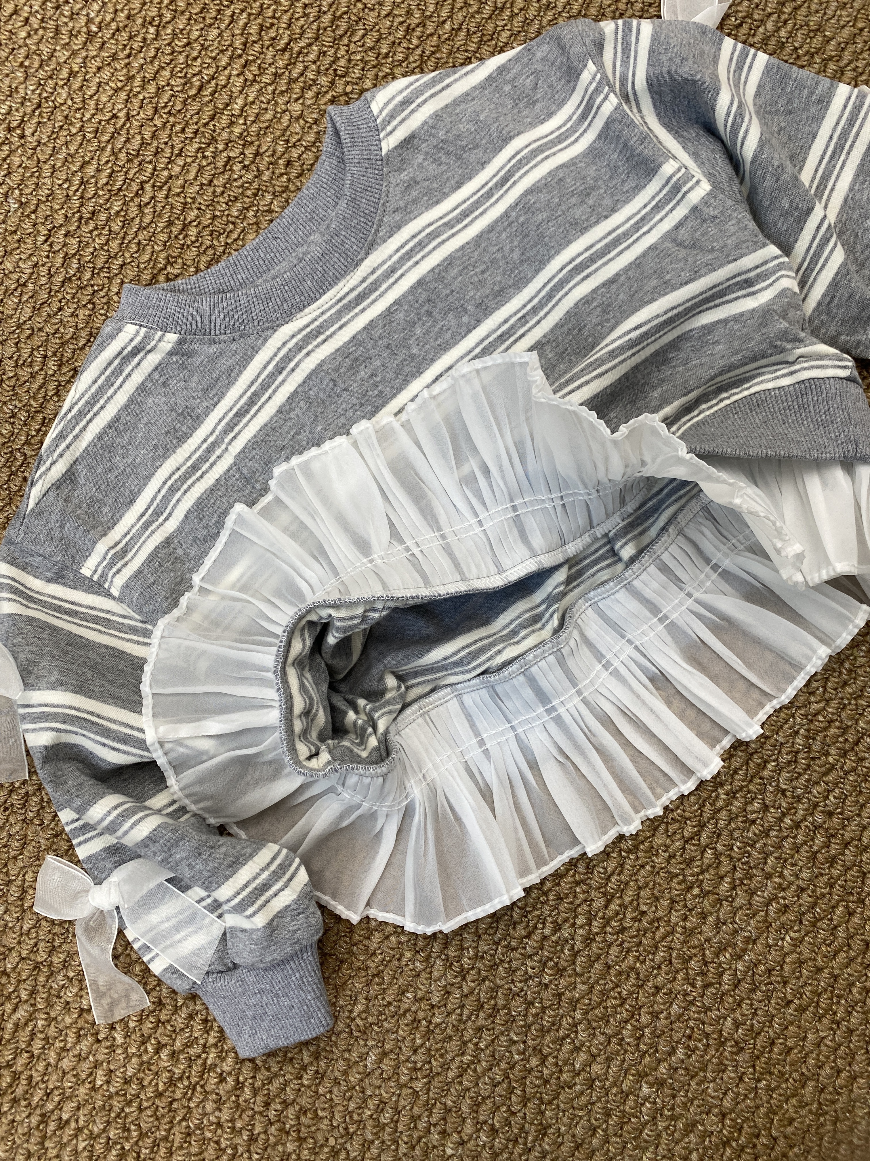 A04157立體蝴蝶結上衣