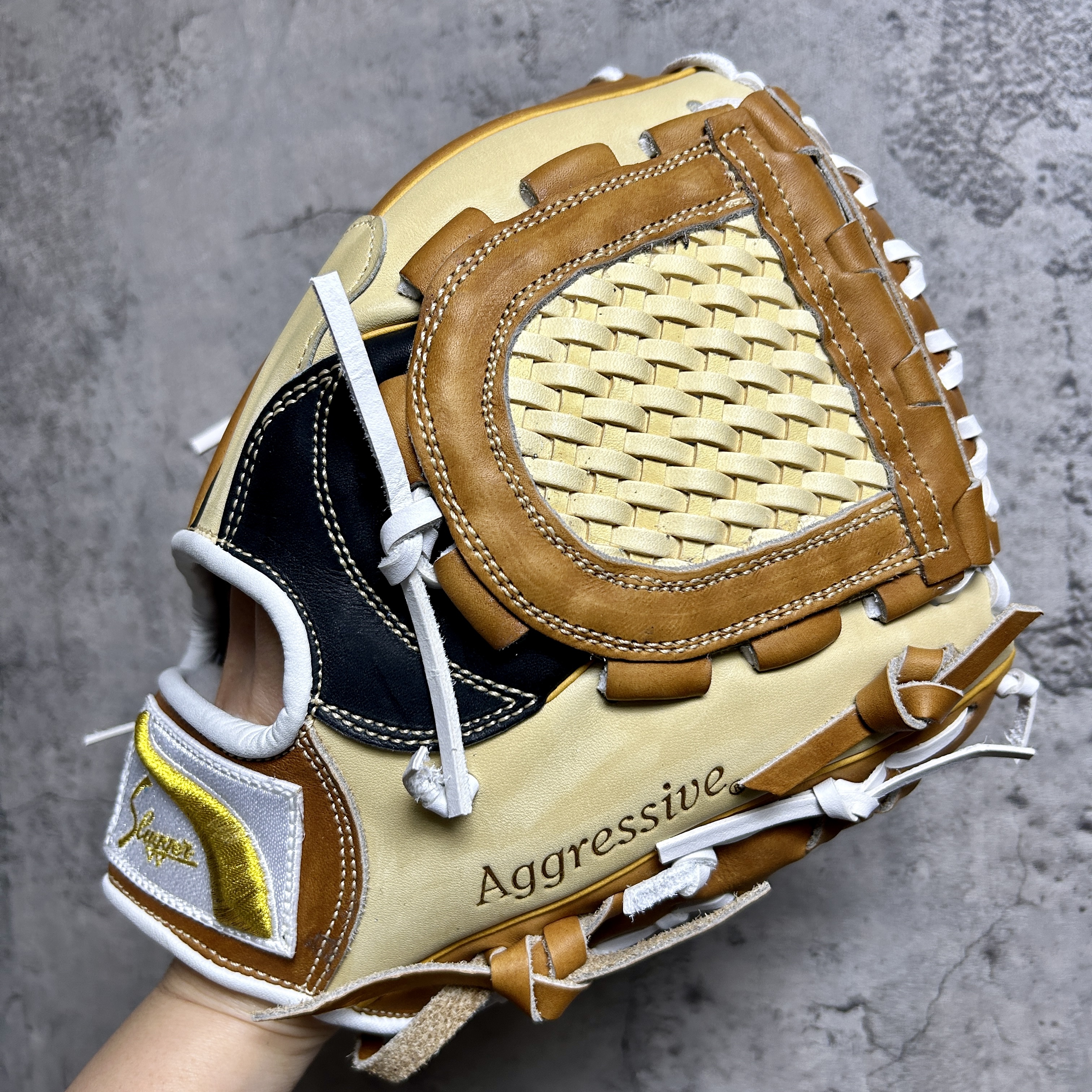 【照片分享】久保田SLUGGER 硬式内野 LS2