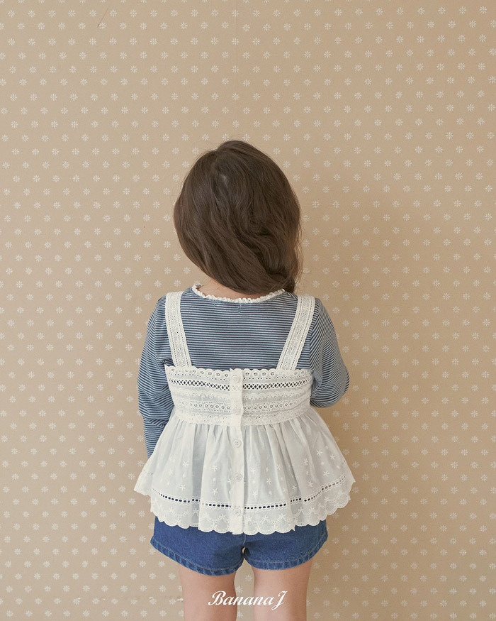 正韓春BananaJ 美好春天雕花背心