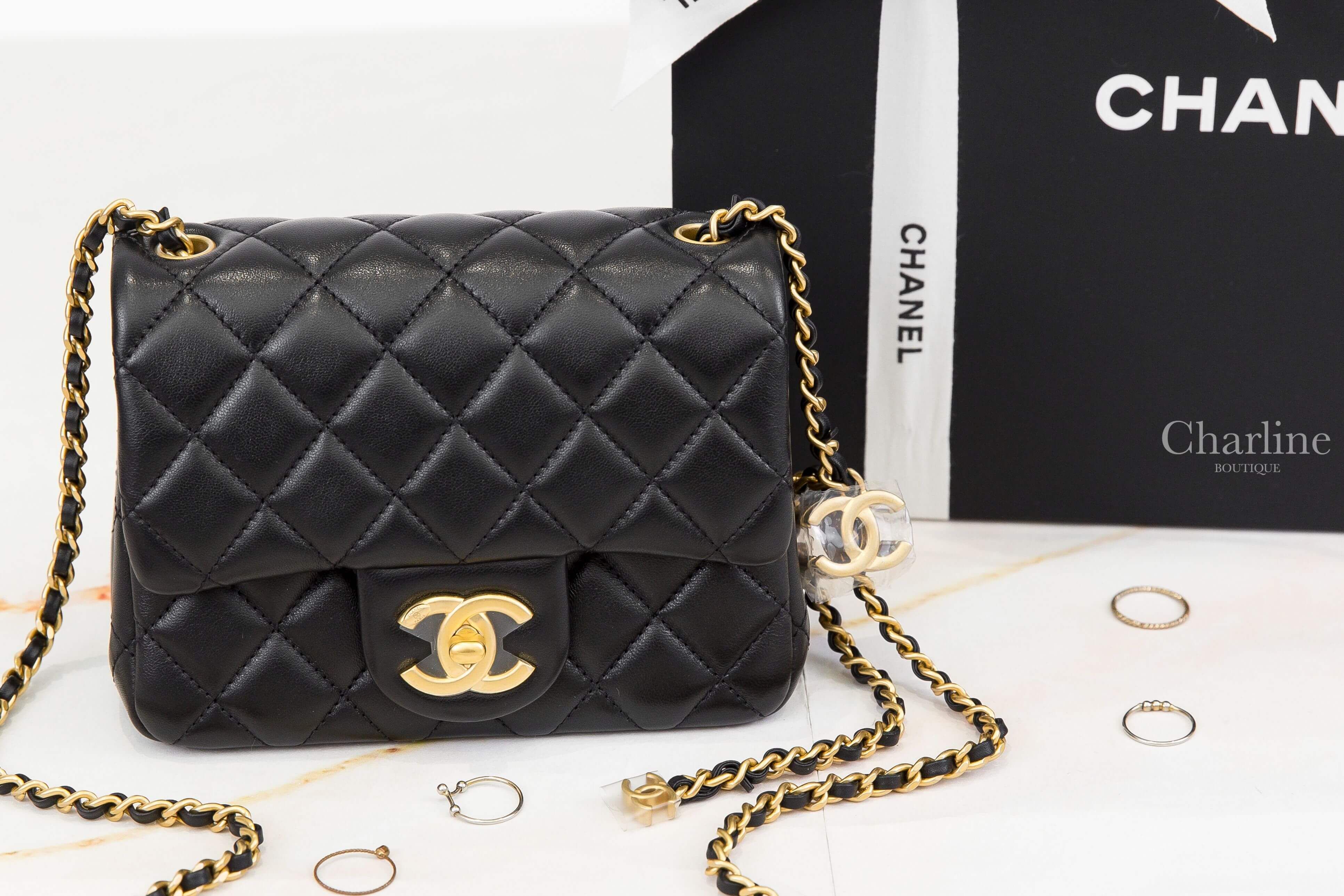 Chanel Mini Flap Bag 黑色立體金CC金鍊金色內裡17cm小羊皮菱格紋肩背包