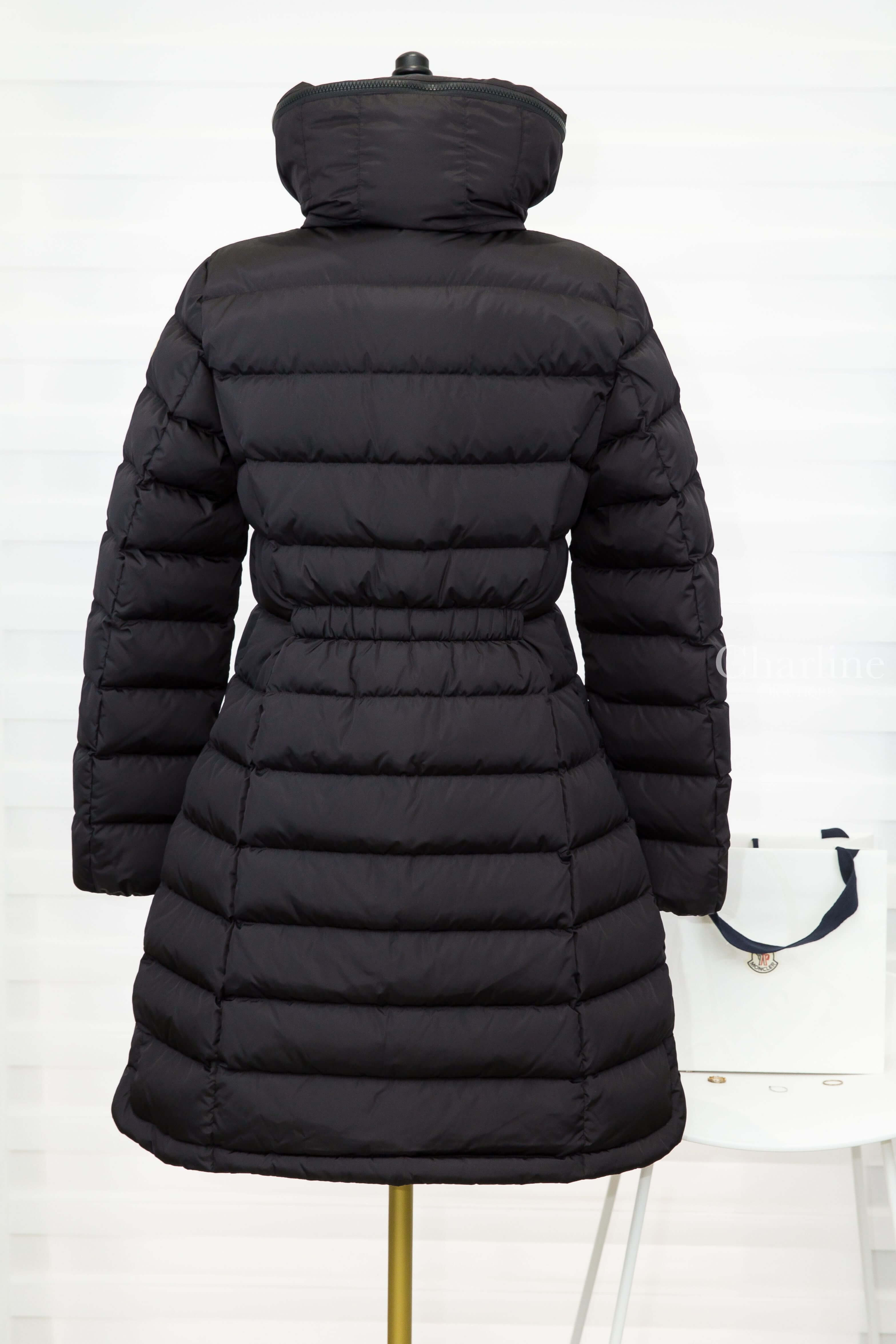 Moncler Flammette Hooded Long Down Jacket 黑色長版收腰連帽拉鍊輕羽絨外套-Charline Boutique 精品代購