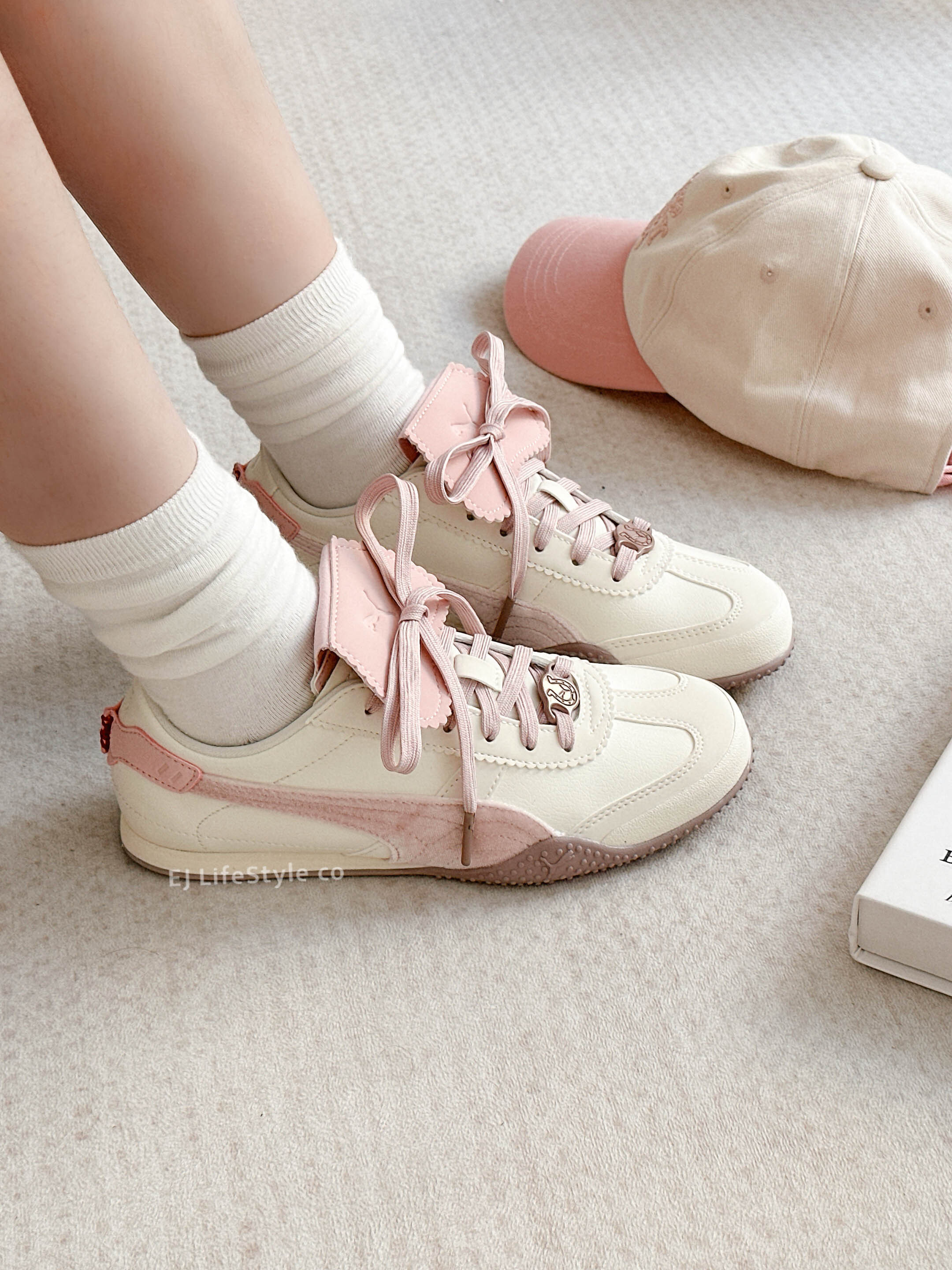 PUMA BELLA UT "Year Of Horse" 馬年限定 奶油櫻花粉 粉色 翻轉鞋帶 絨毛 女鞋 406665-01 / 調貨