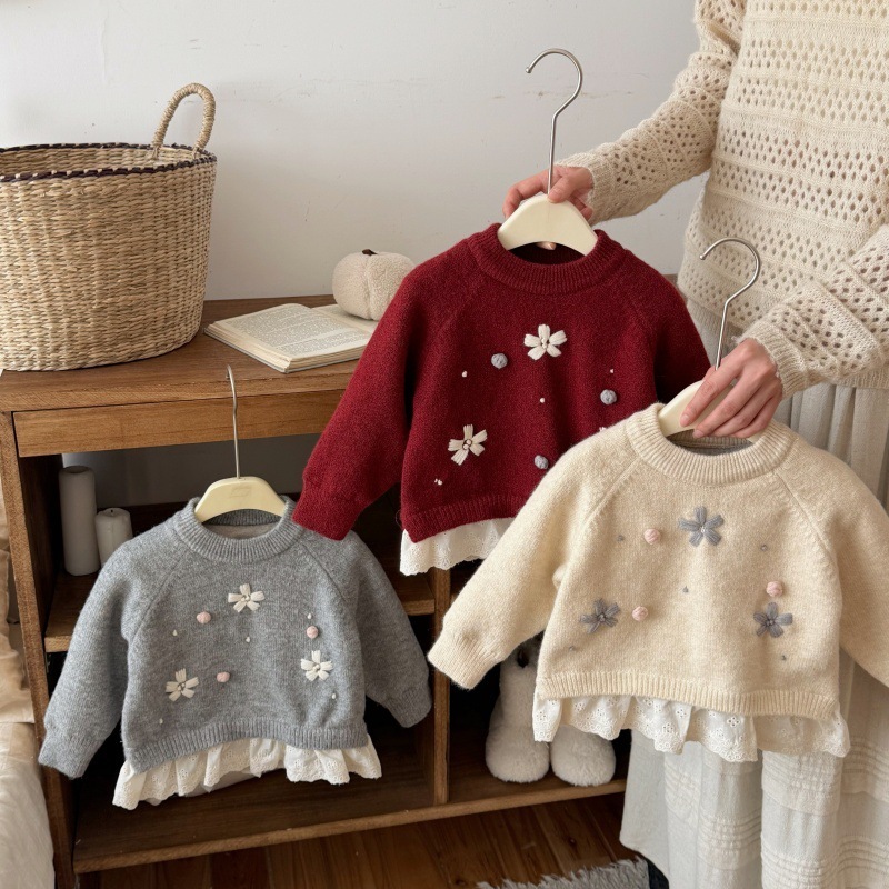 《2783》女寶刺繡小花蕾絲下擺針織毛衣(90-130)