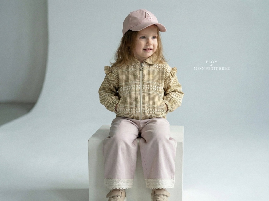 正韓春Monpetitbebe 兩色純棉蕾絲拼接褲