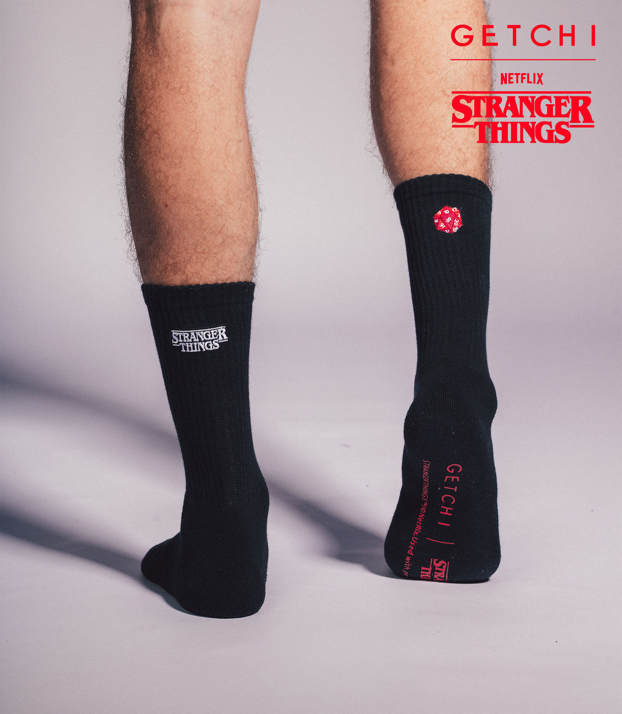 (現貨)Getchi X Stranger Things Hellfire Club襪子組合(黑+白)