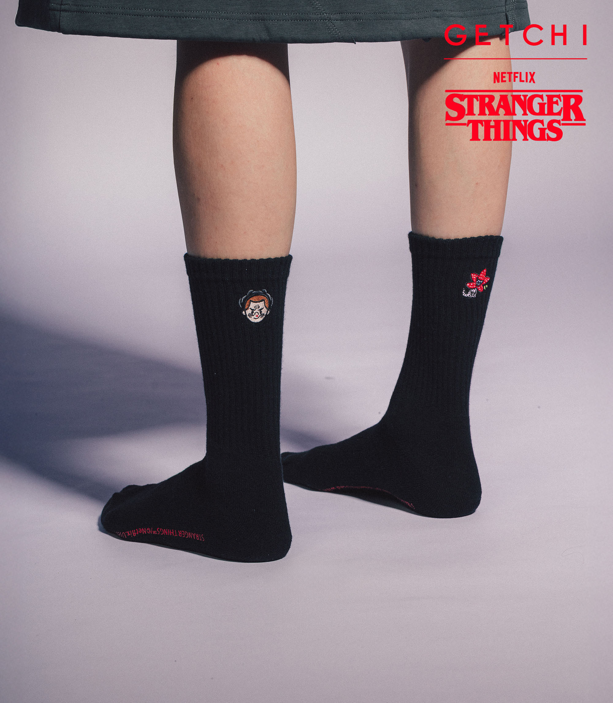 (現貨)Getchi X Stranger Things Q版主角系列襪子(黑/白)