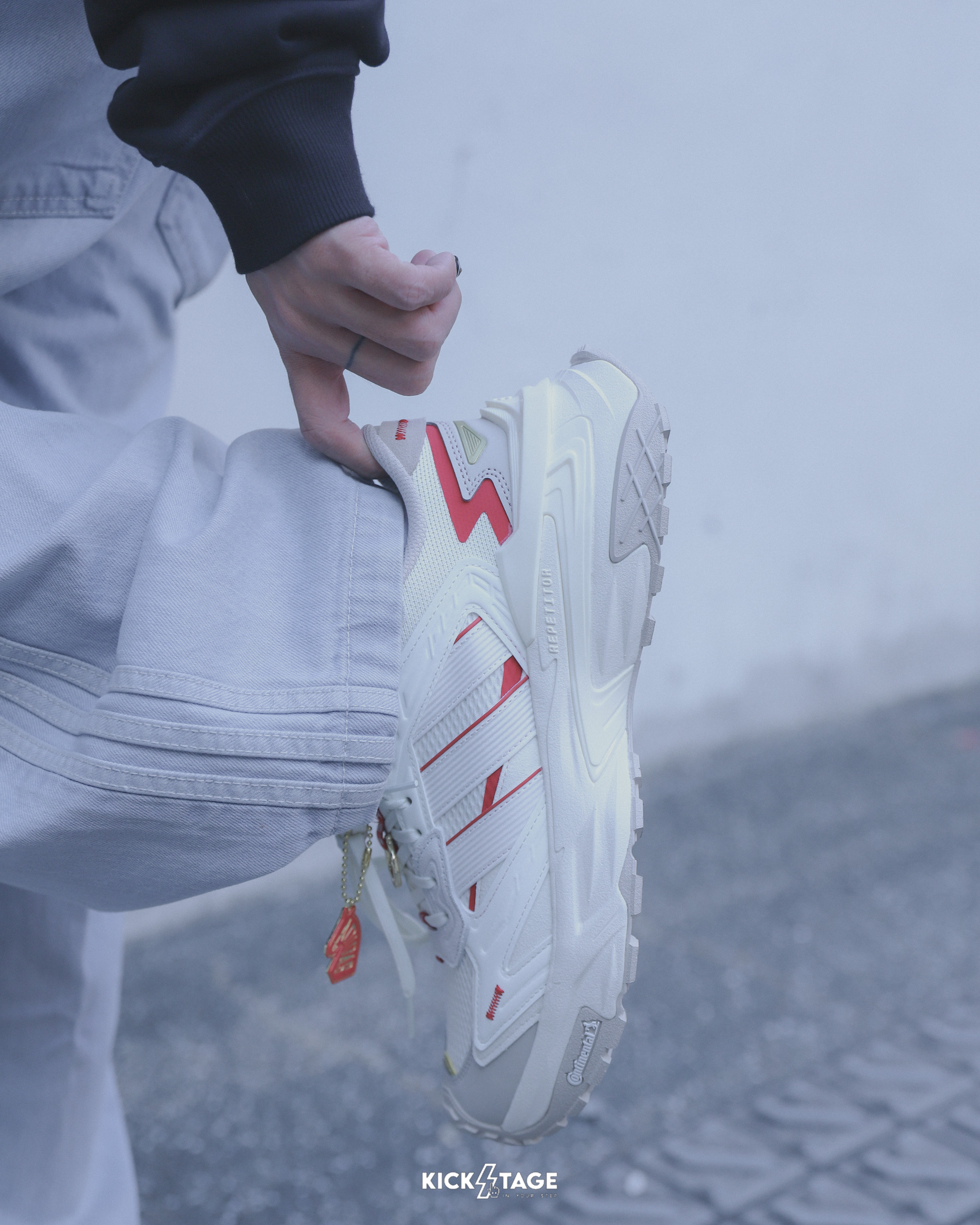 男女鞋 ADIDAS CNY X XLG STORM EDGE 白色 馬年 新年 吊飾 網眼 輕量 運動 老爹鞋 休閒鞋【KI1855】