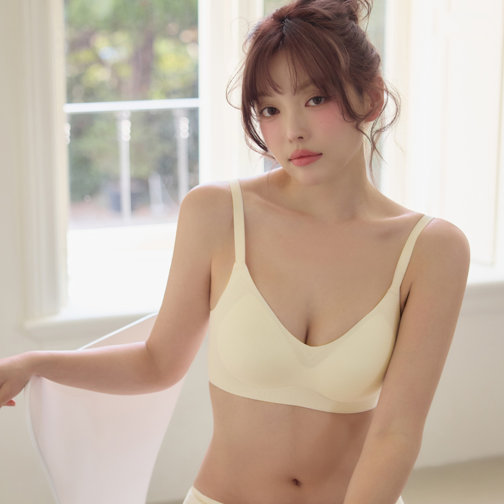 【Free Cut Jelly】Jelly Strip High-Stretch Non-wired Bra(Beige)