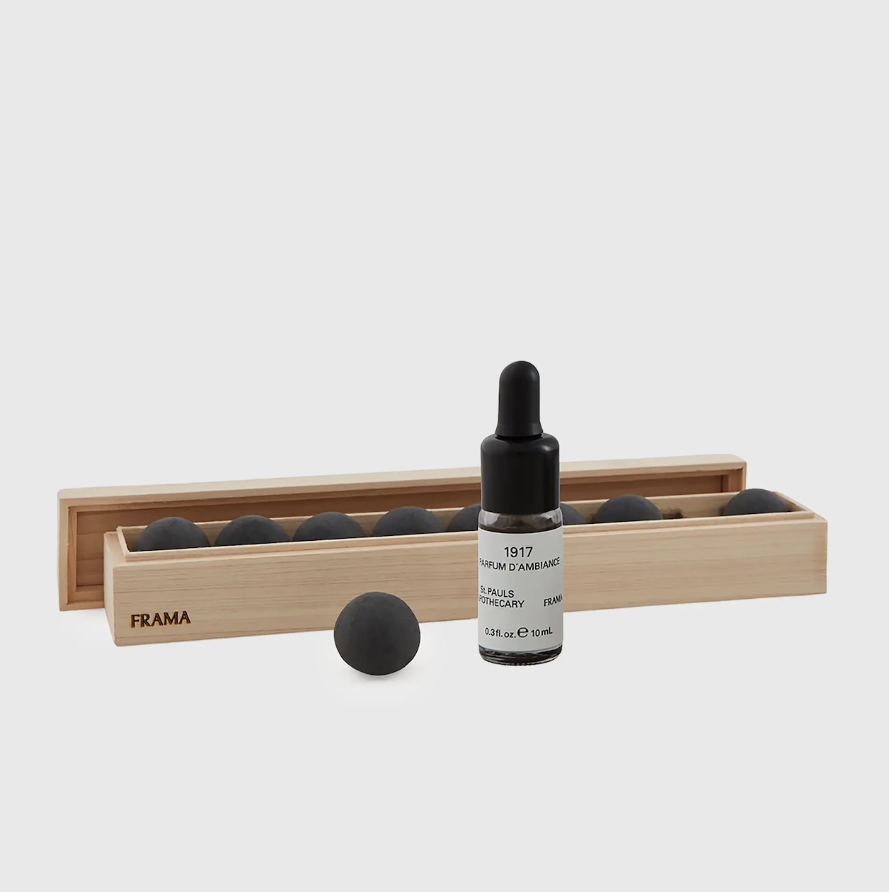 Frama｜球體擴香 - 1917（黑炭土）