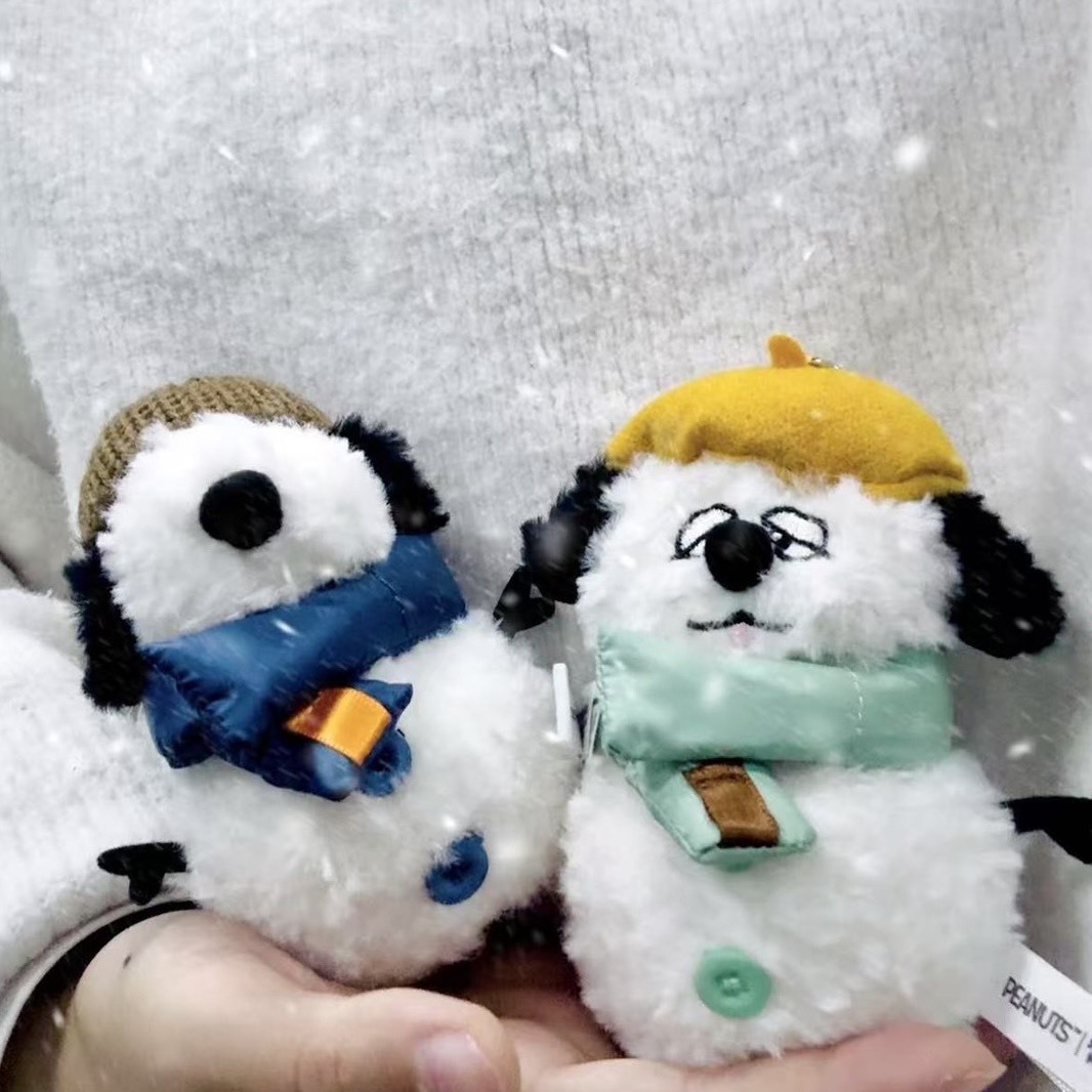PEANUTS 冬日絨裝系列 雪人 吊飾玩偶