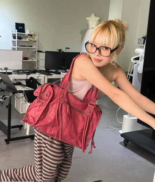 Fancy Club 做舊皮帶機車包 單肩包 大容量 皮革包