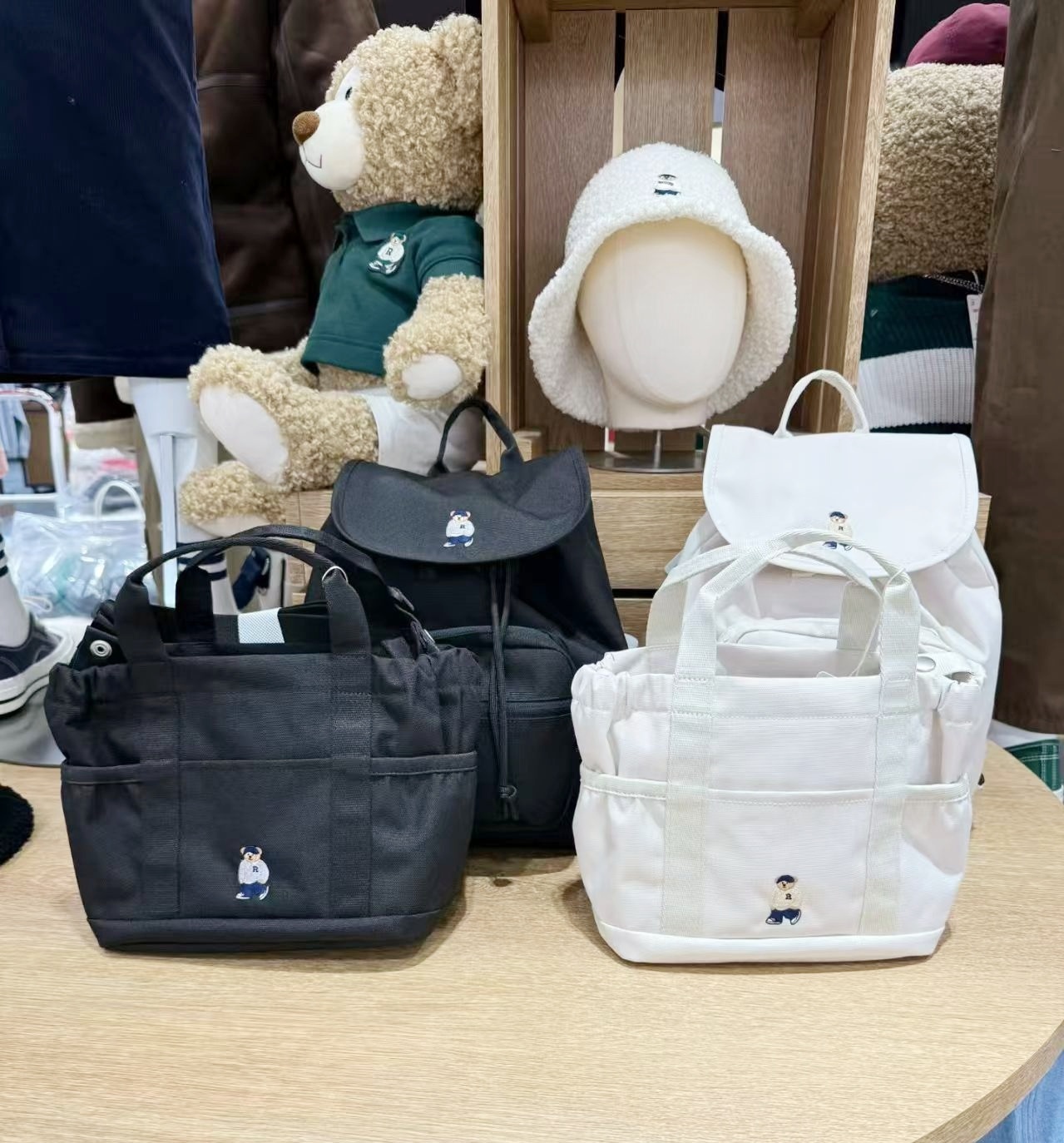 韓國代購 SPAO 新款小斜背包SPAKGA9A76