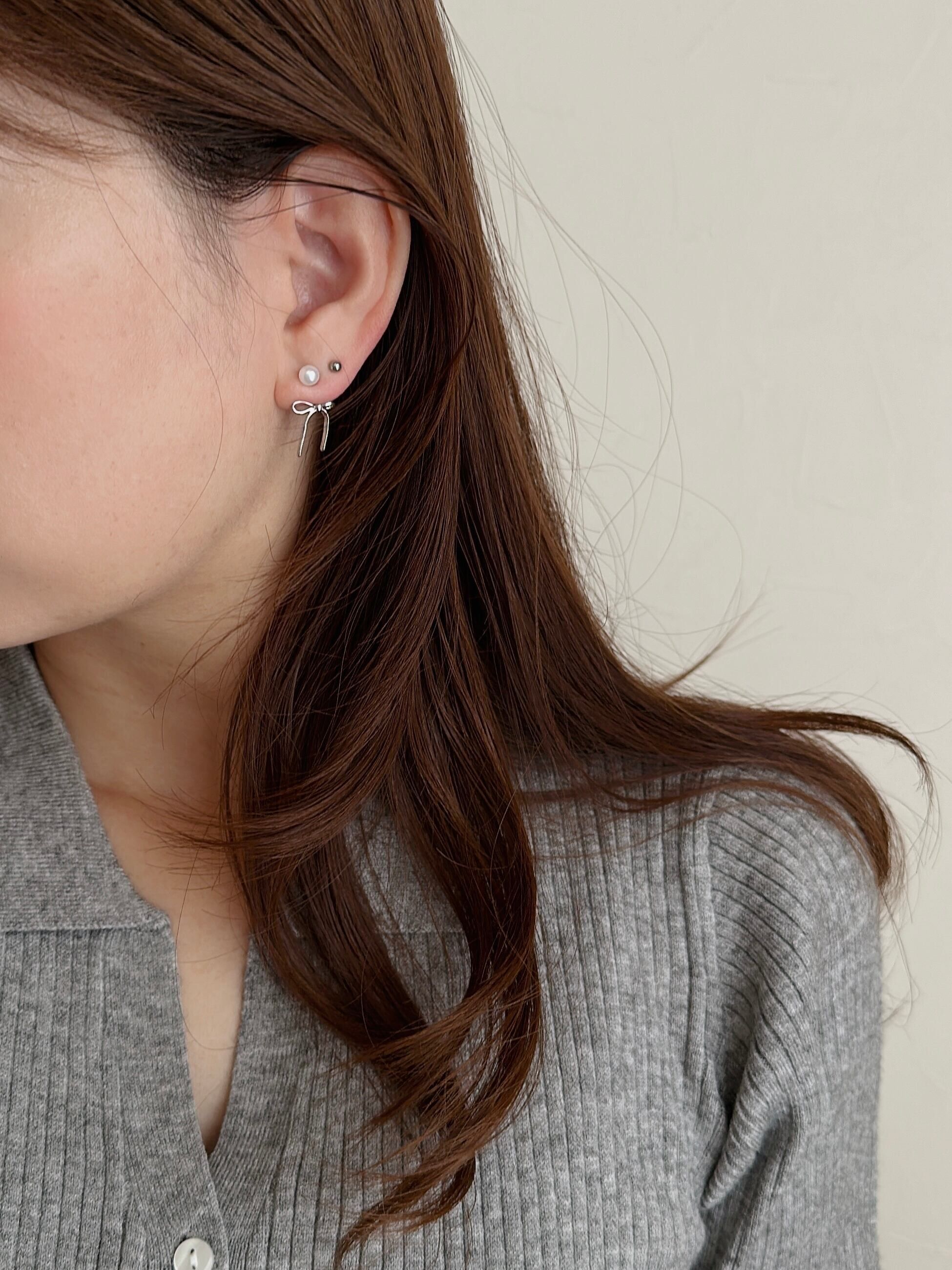 SS pearl with bow pierce