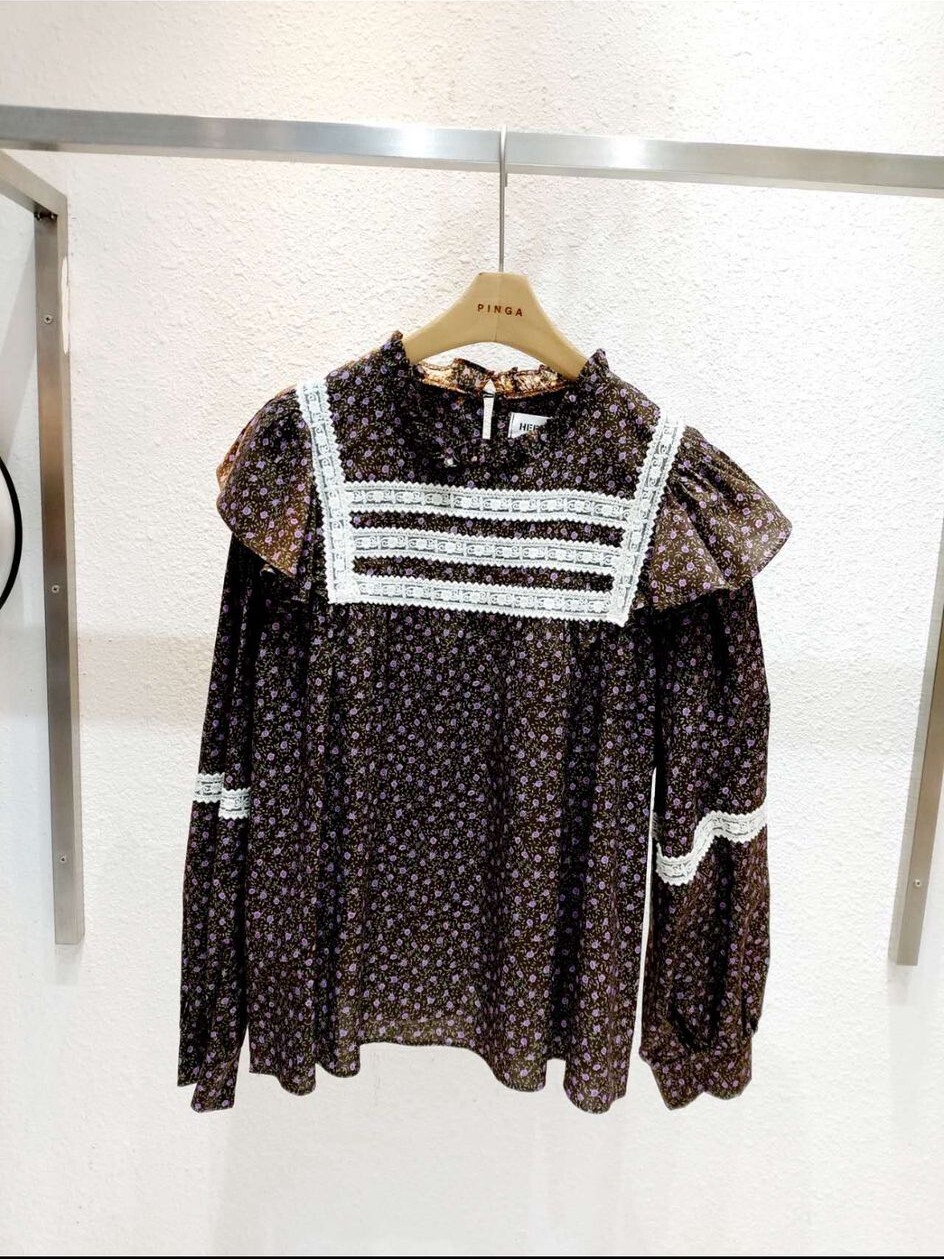 H24 胸42.5 長23.5 $419 (一口價)