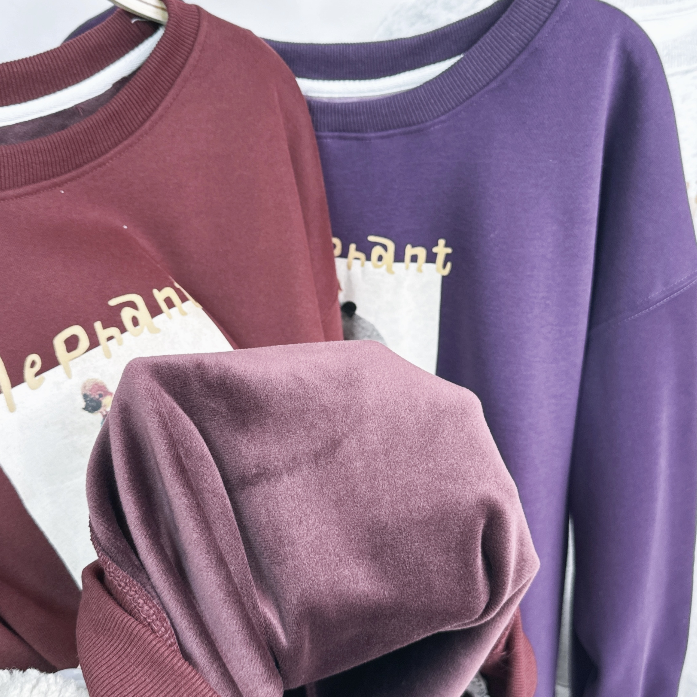 大象燙圖滑絲絨底寬鬆版衛衣 (D51-D55)