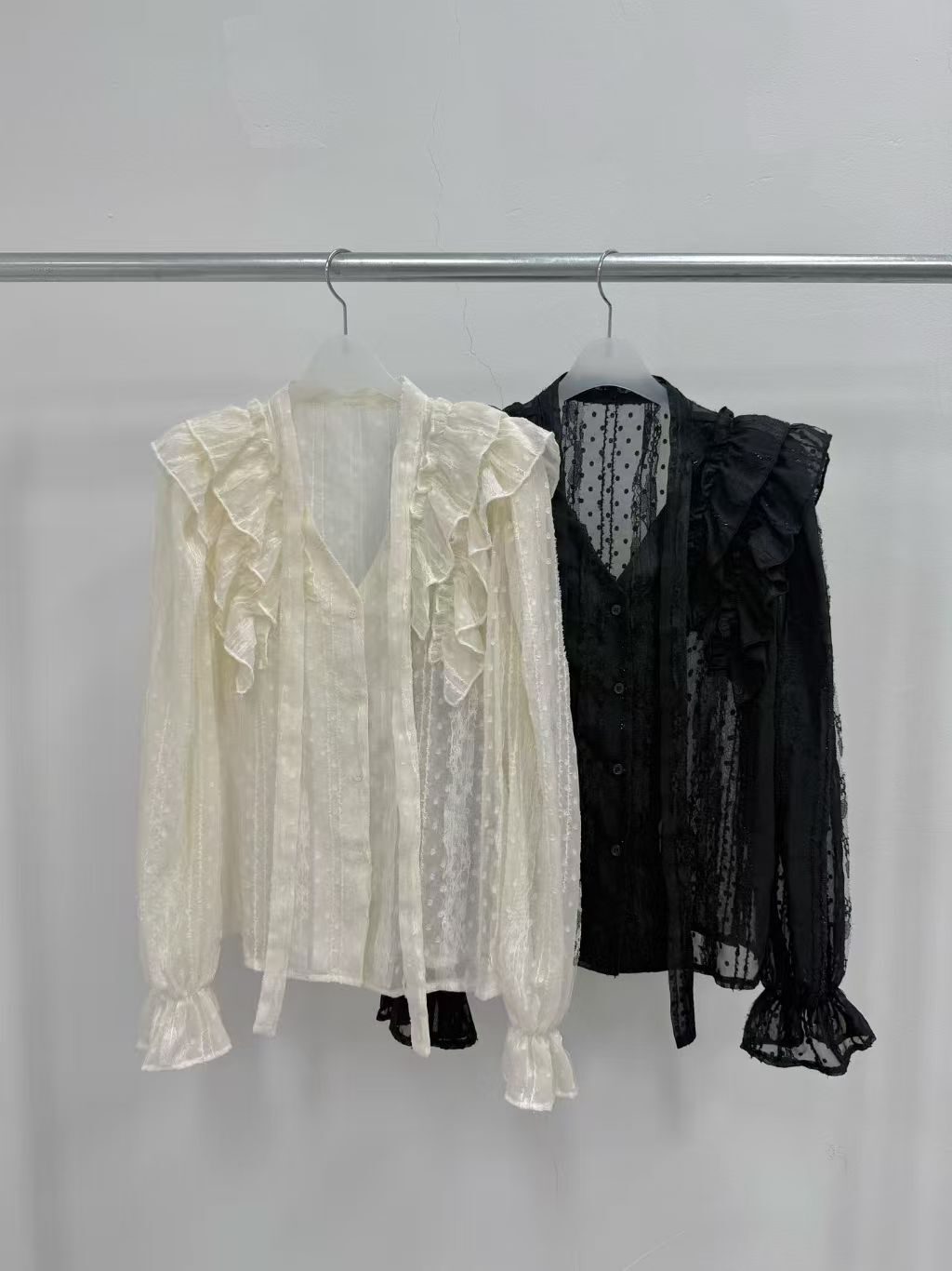 MS5408 日系綁帶暗波點荷葉邊上衣