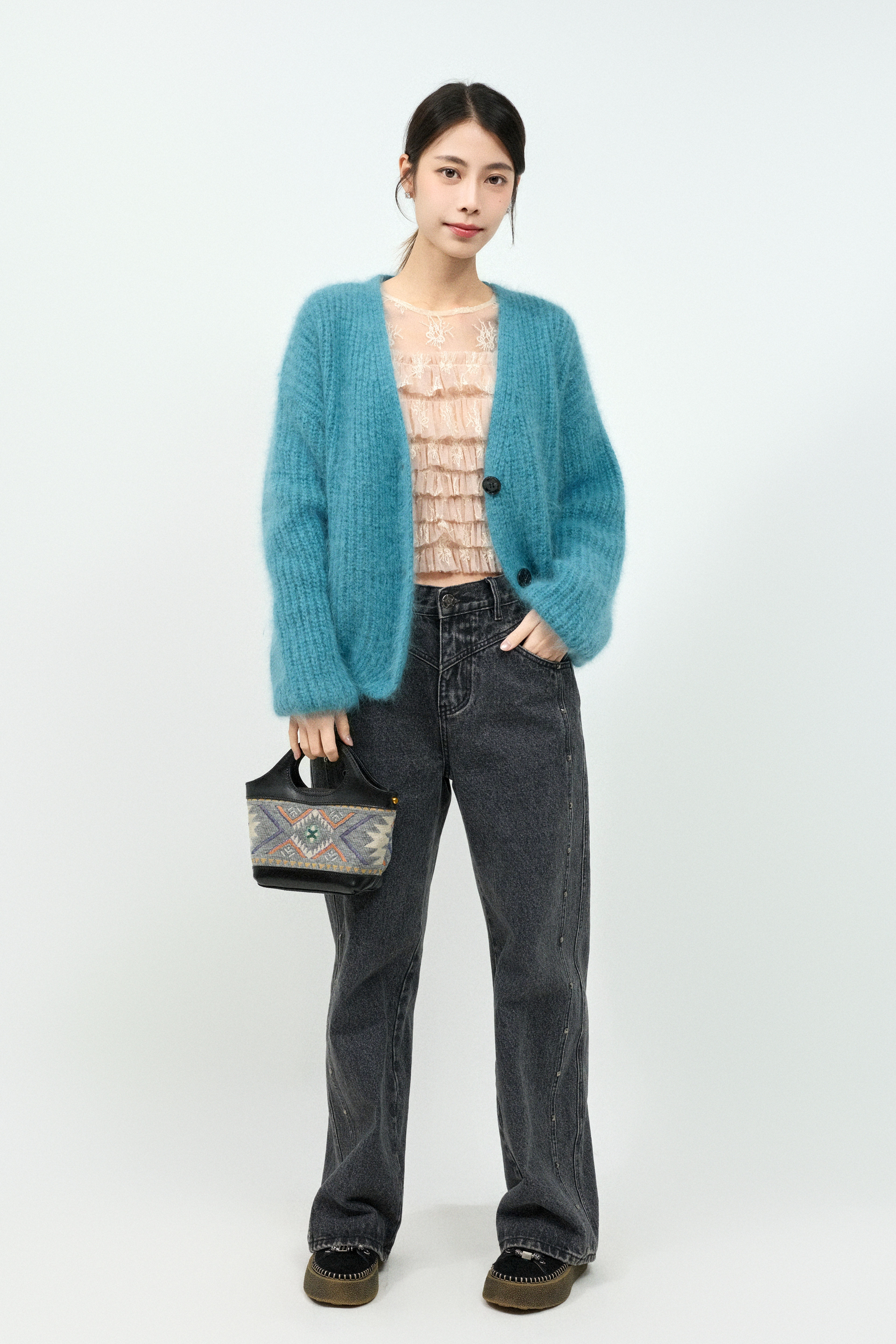 FW25_0359（外套＋上衣＋牛仔褲）