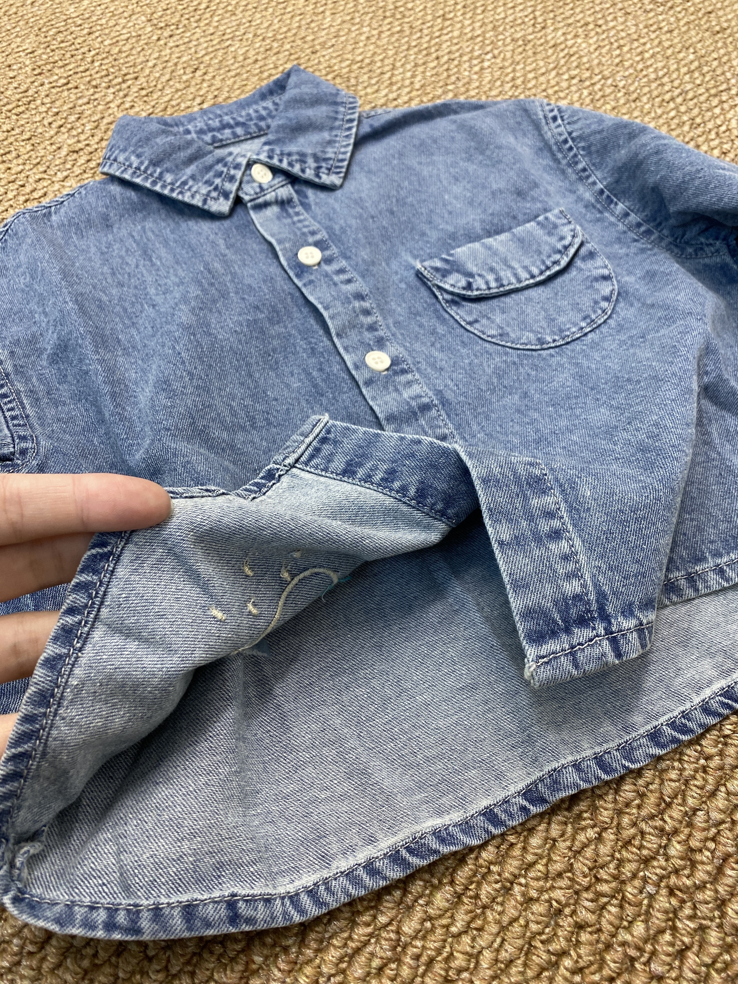 A04171刺繡牛仔襯衫