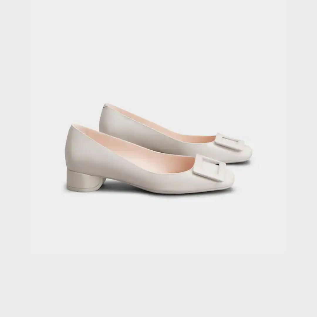 1FF0101-301 [ROGER VIVIER] U Look Ballerinas In Patent Leather Ice Gray (SS26) #RVW76741290D1PB017 (S-EU-E)