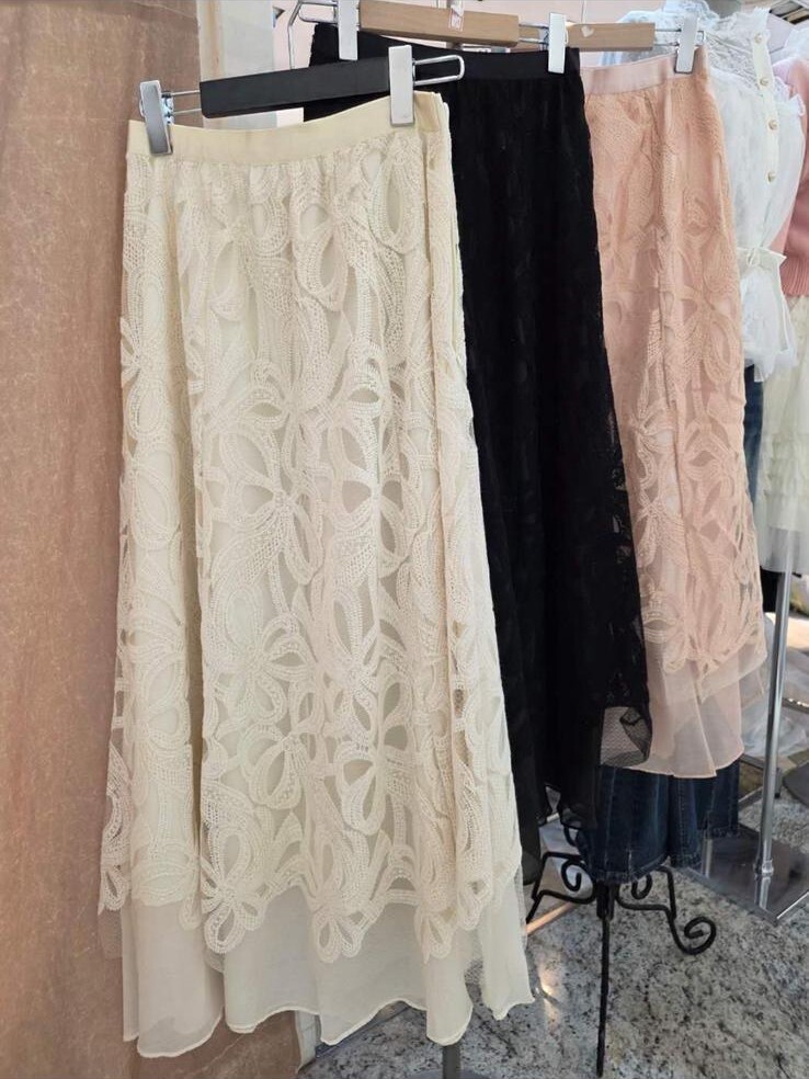 A54 腰25-36 長36 $429 (一口價)