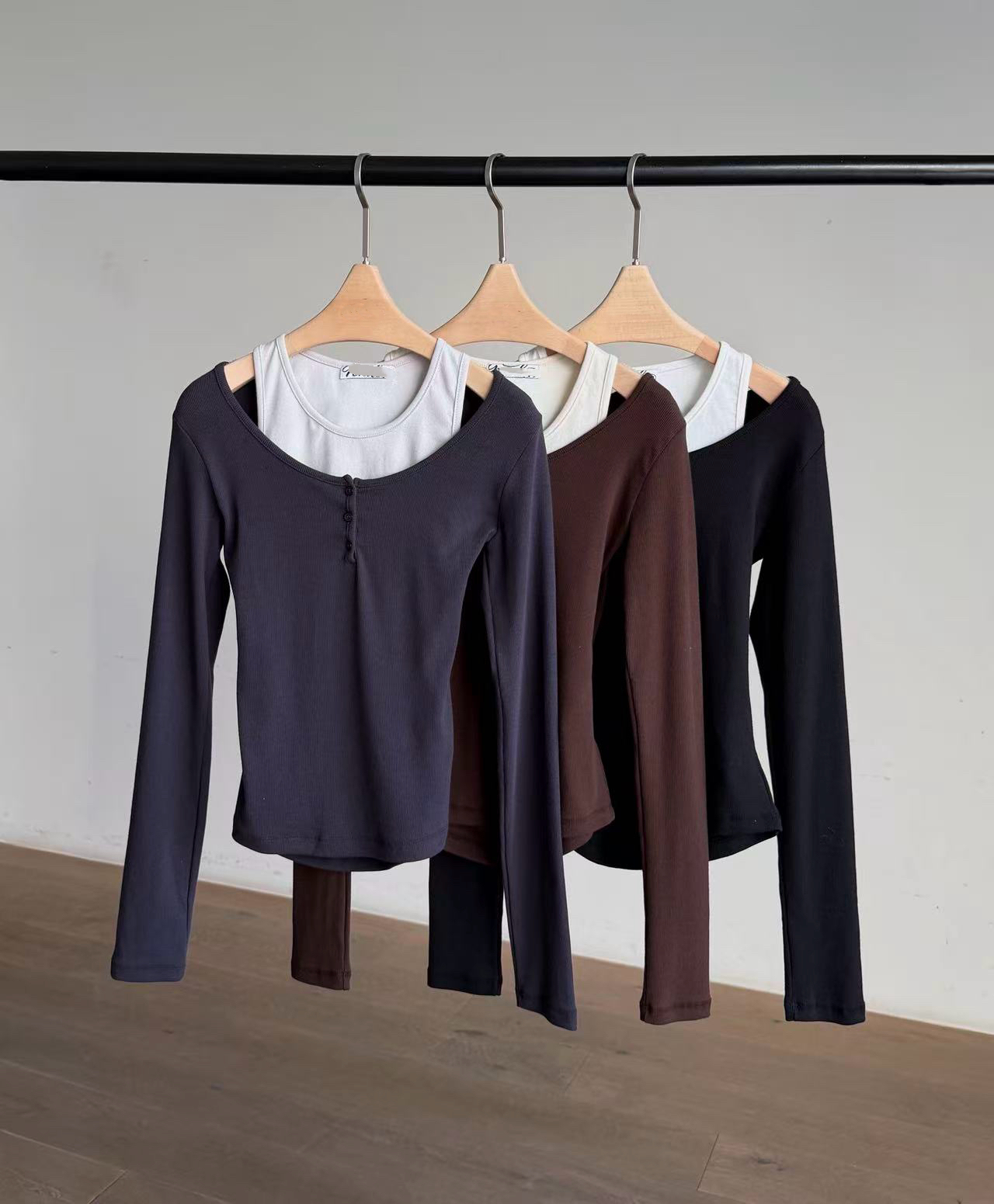 RD2609 假兩件修腰Top