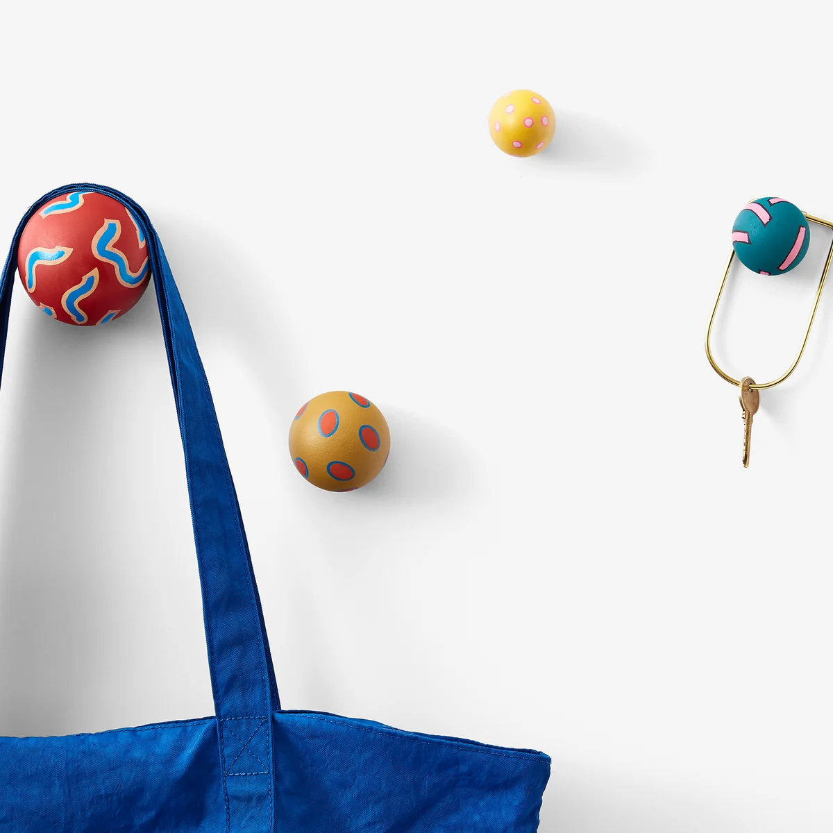 Areaware Chiaozza-牆面掛勾,可用於懸掛外套、鑰匙或包包。