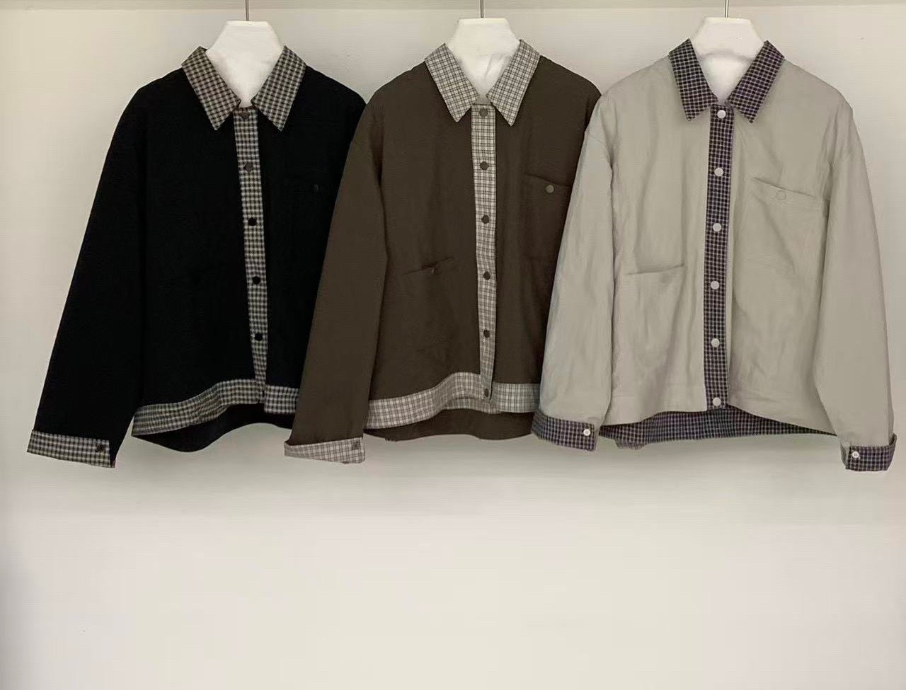 050883 正反兩穿翻領外套 - 2 colors