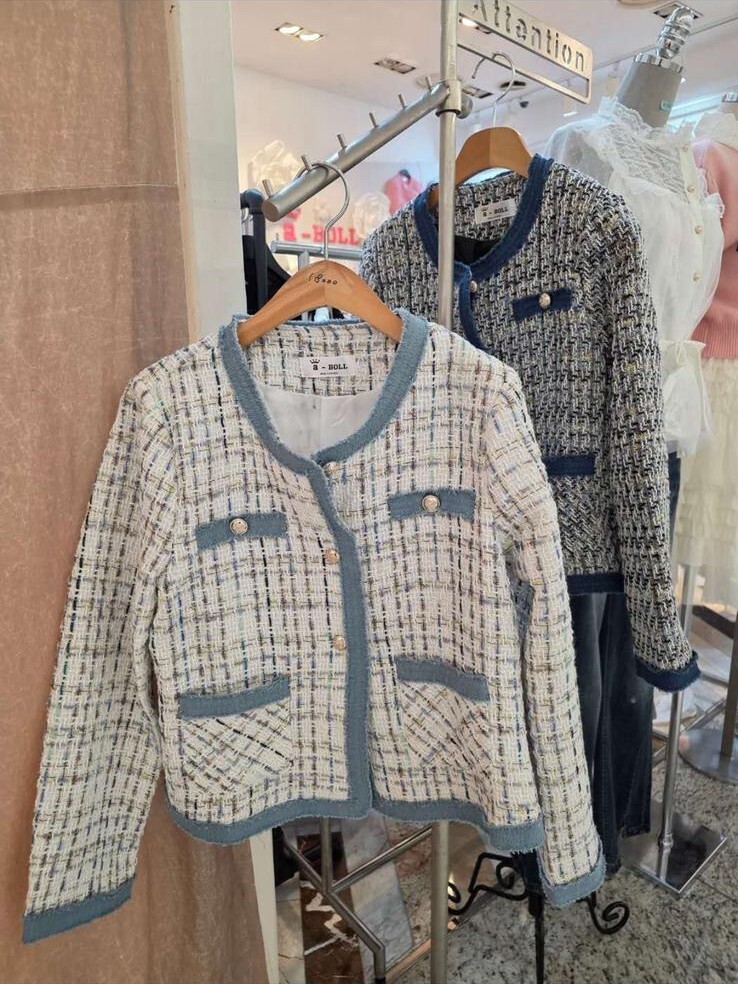 A78 胸40 長21 $399 (一口價)