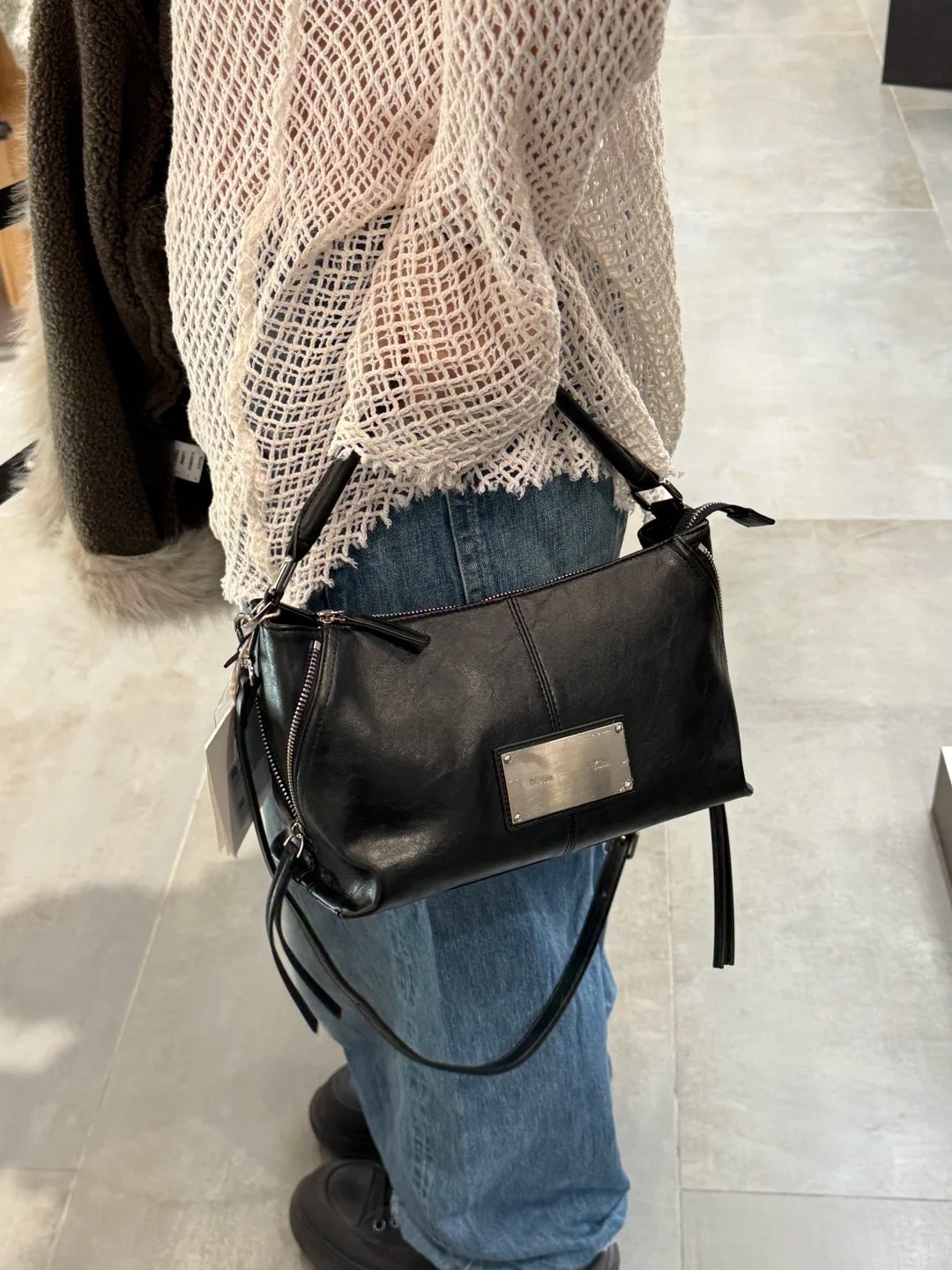 #現貨供應 🇰🇷韓國 MATIN KIM 側邊拉鍊兩用包 機車包 肩背包 大款/小款