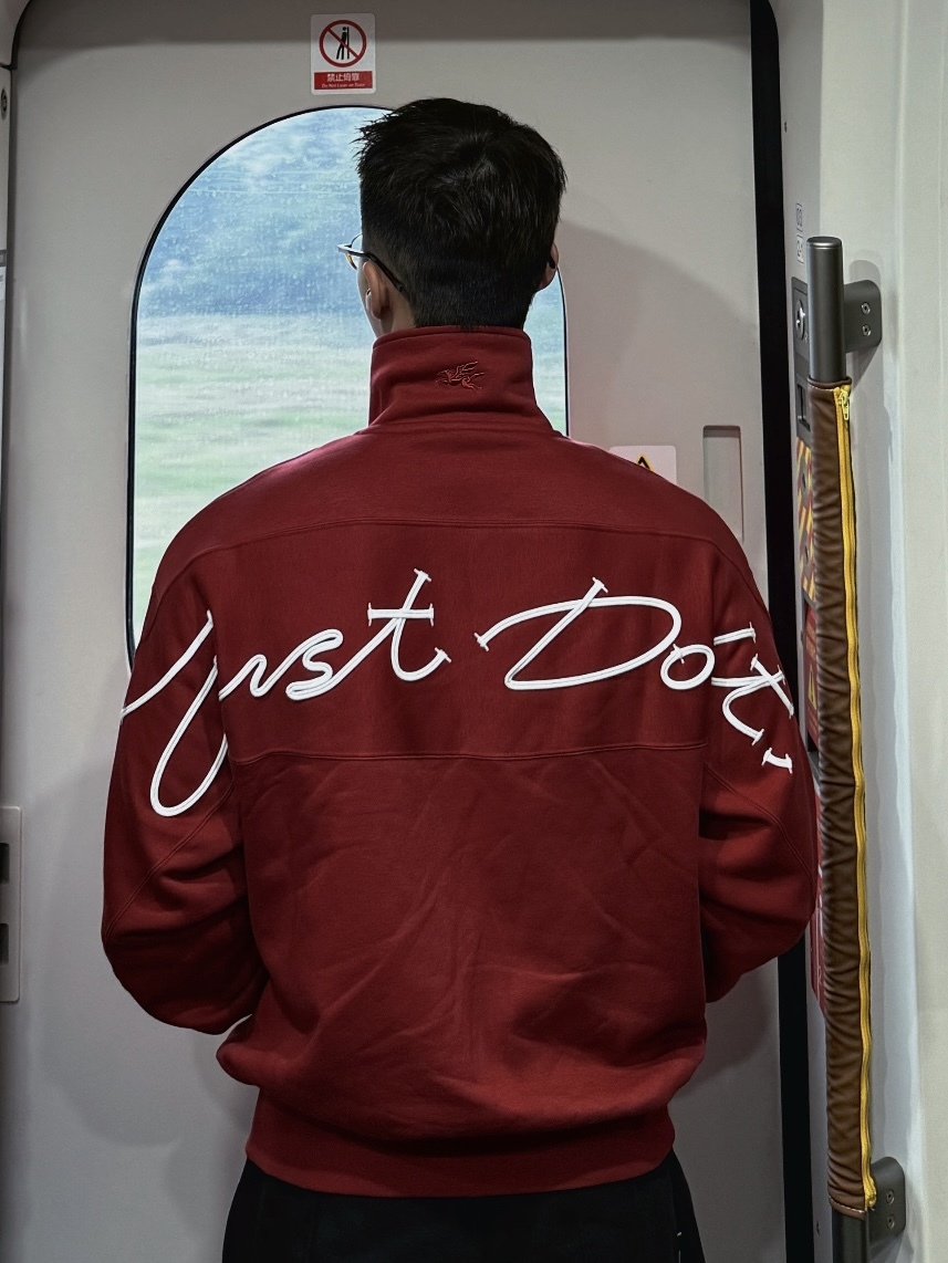 NIKE FW25 SPORTSWEAR 馬年限定 CNY 立領 加絨 衛衣
