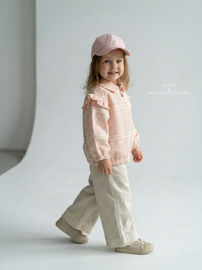 正韓春Monpetitbebe 兩色飛袖豆腐外套