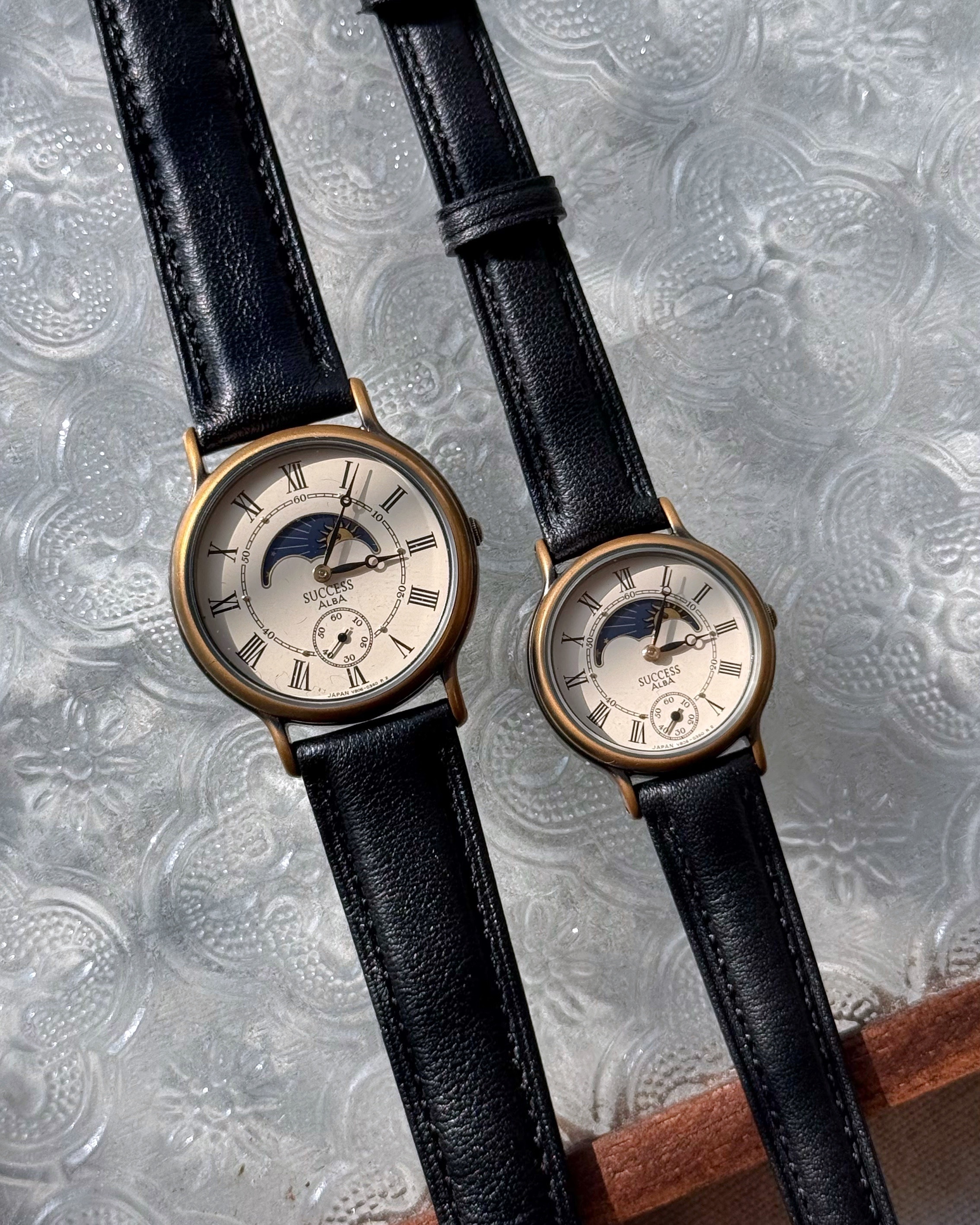 ALBA 90s Vintage Watch A0093 / A0094