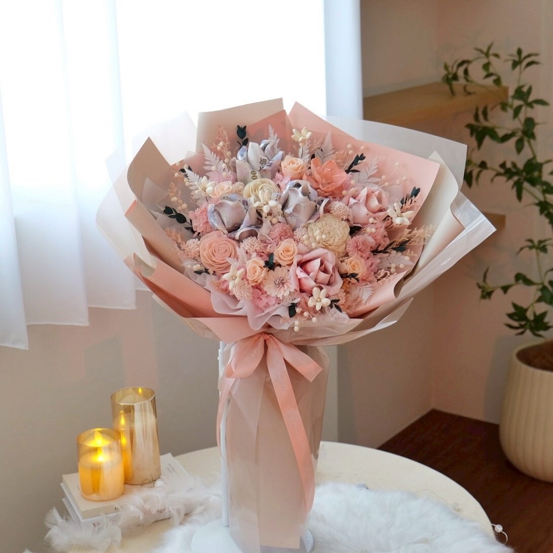5朵鈔票花 粉嫩色花束