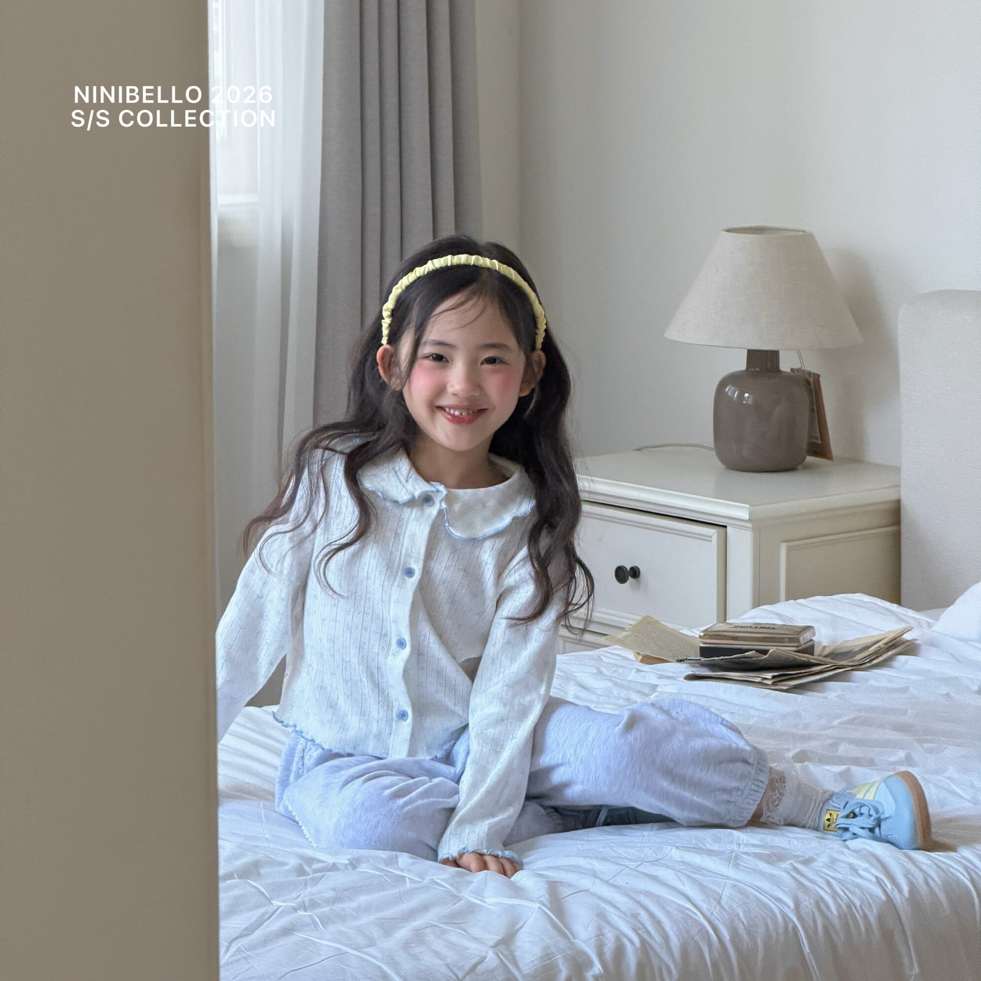 90-130 蝴蝶結印花翻領上衣 2色