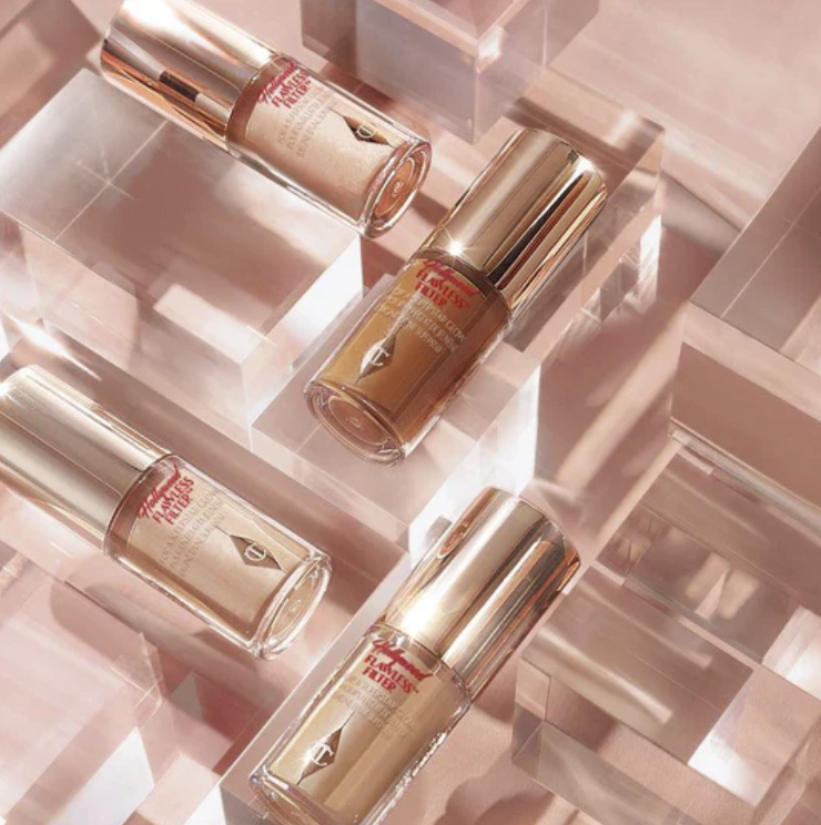 預 購 產 品 (預計7個工作天寄出)丨Charlotte Tilbury Flawless Filter Hollywood Flawless Filter 無瑕濾鏡美顏液 30mL