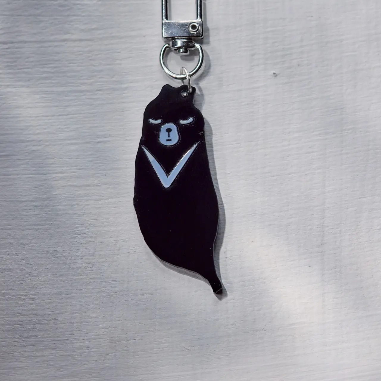 台灣黑熊 壓克力吊飾｜台灣 左翌設計