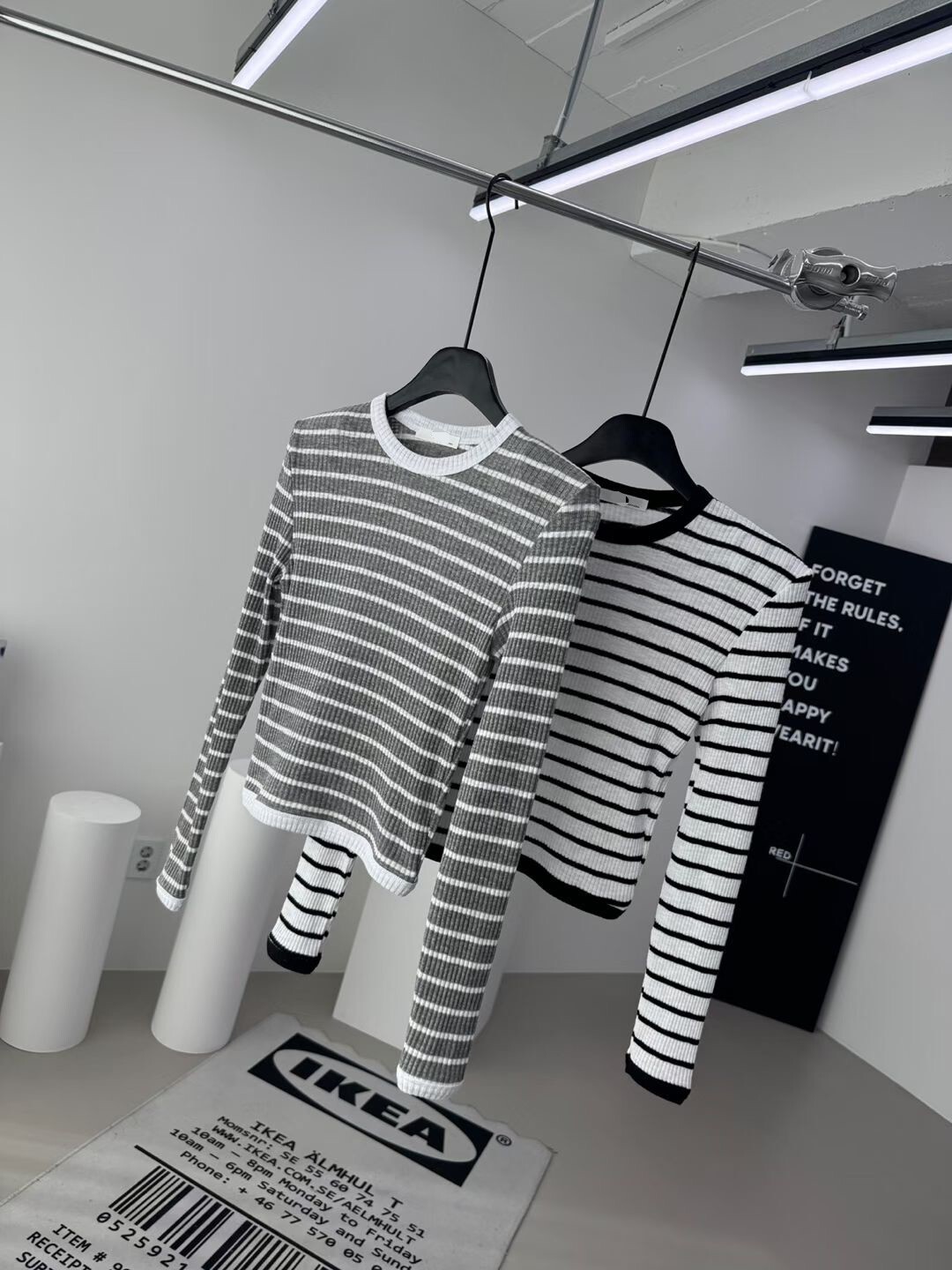 撞色邊螺紋橫紋T