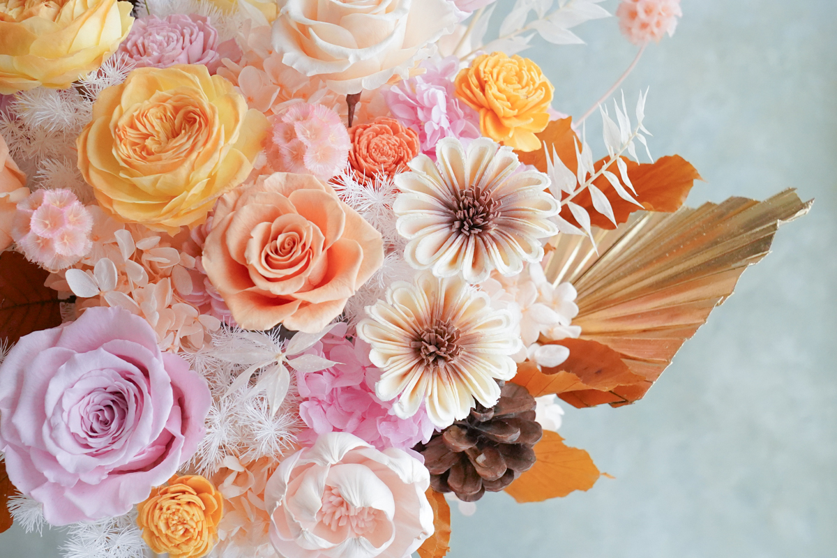 橘色永生花盆花,開幕盆栽推薦,升遷送禮盆栽推薦,橘色玫瑰花特寫