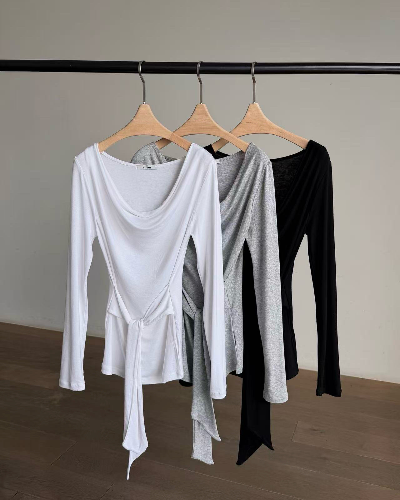 RD2619 腰間riboon top