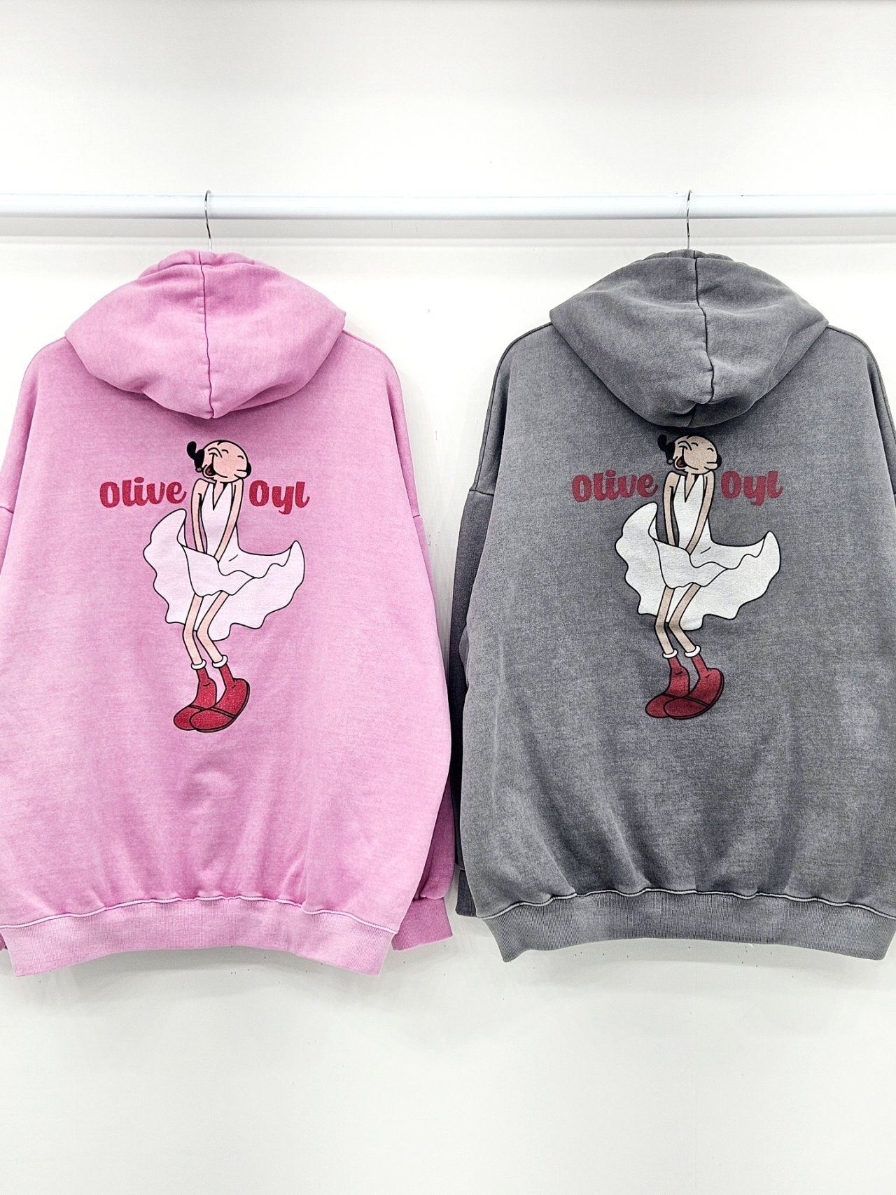 OverSize洗水英文字圖案連帽衛衣(薄抓毛底) US-005T