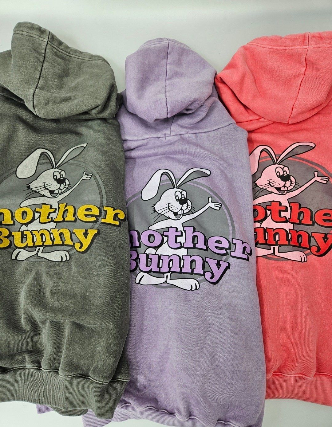 OverSize洗水兔仔圖案連帽衛衣(薄抓毛底) US-006T