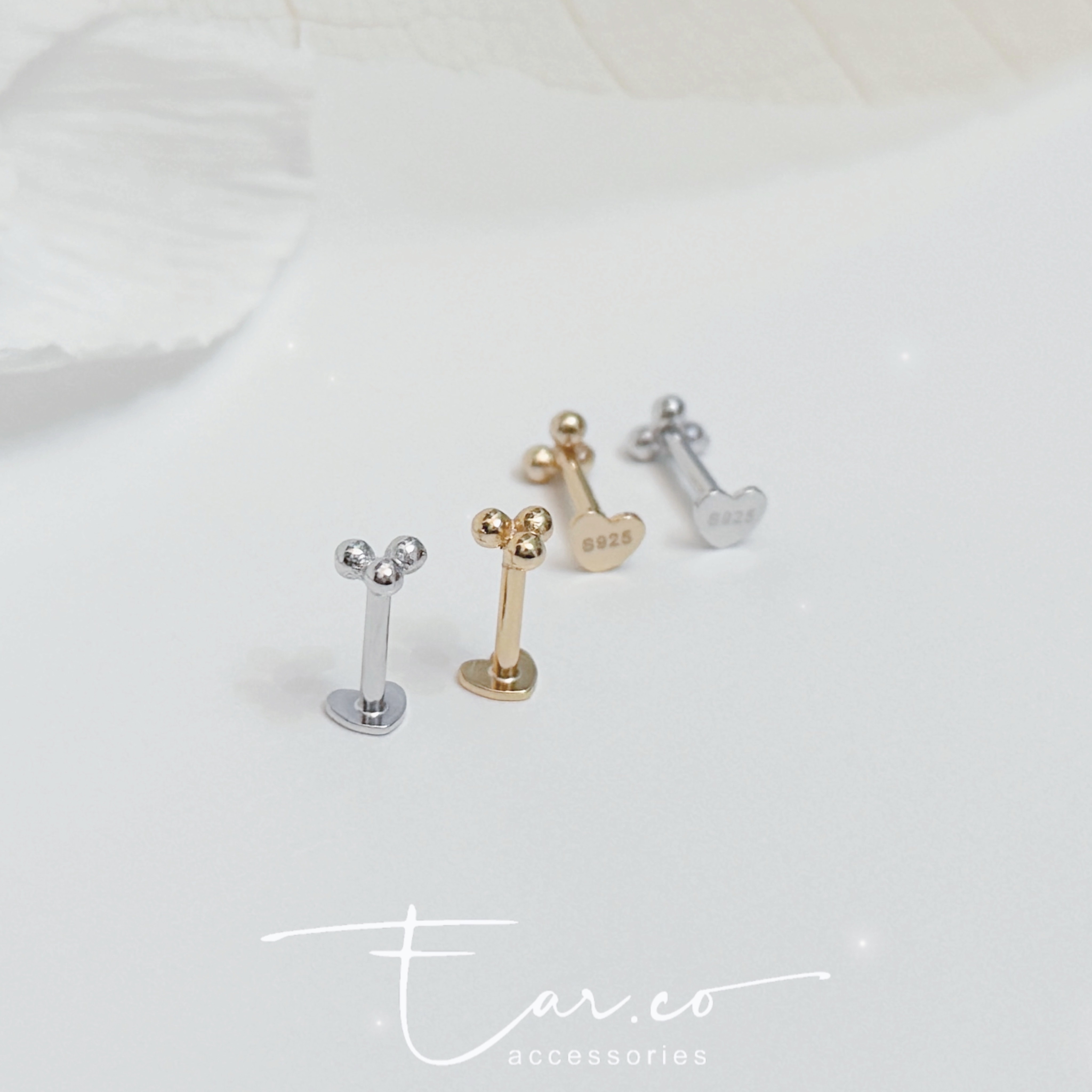 小圓珠塔心形平底純銀耳環 [一對]