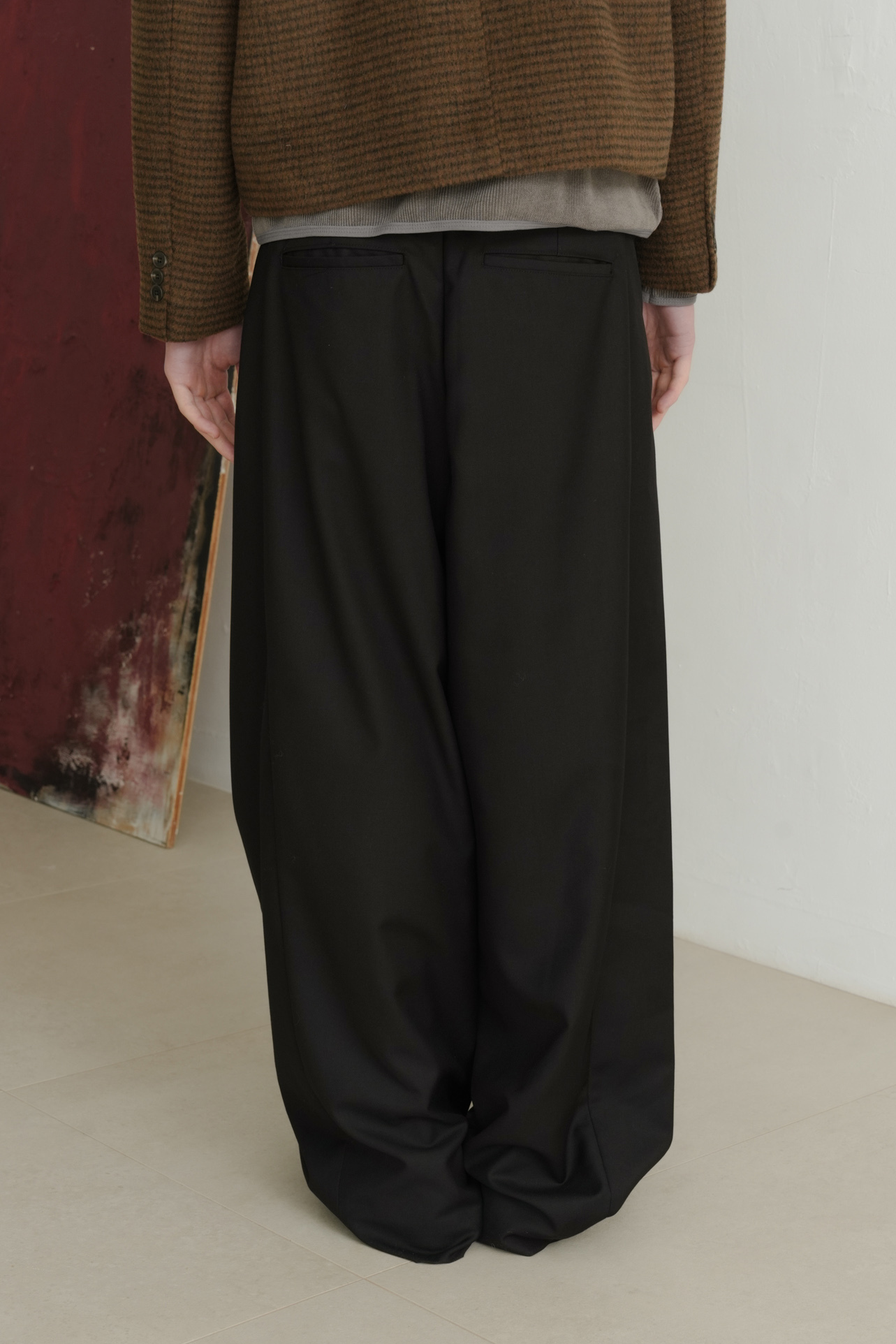 Two-Tuck Wide Slacks #長褲