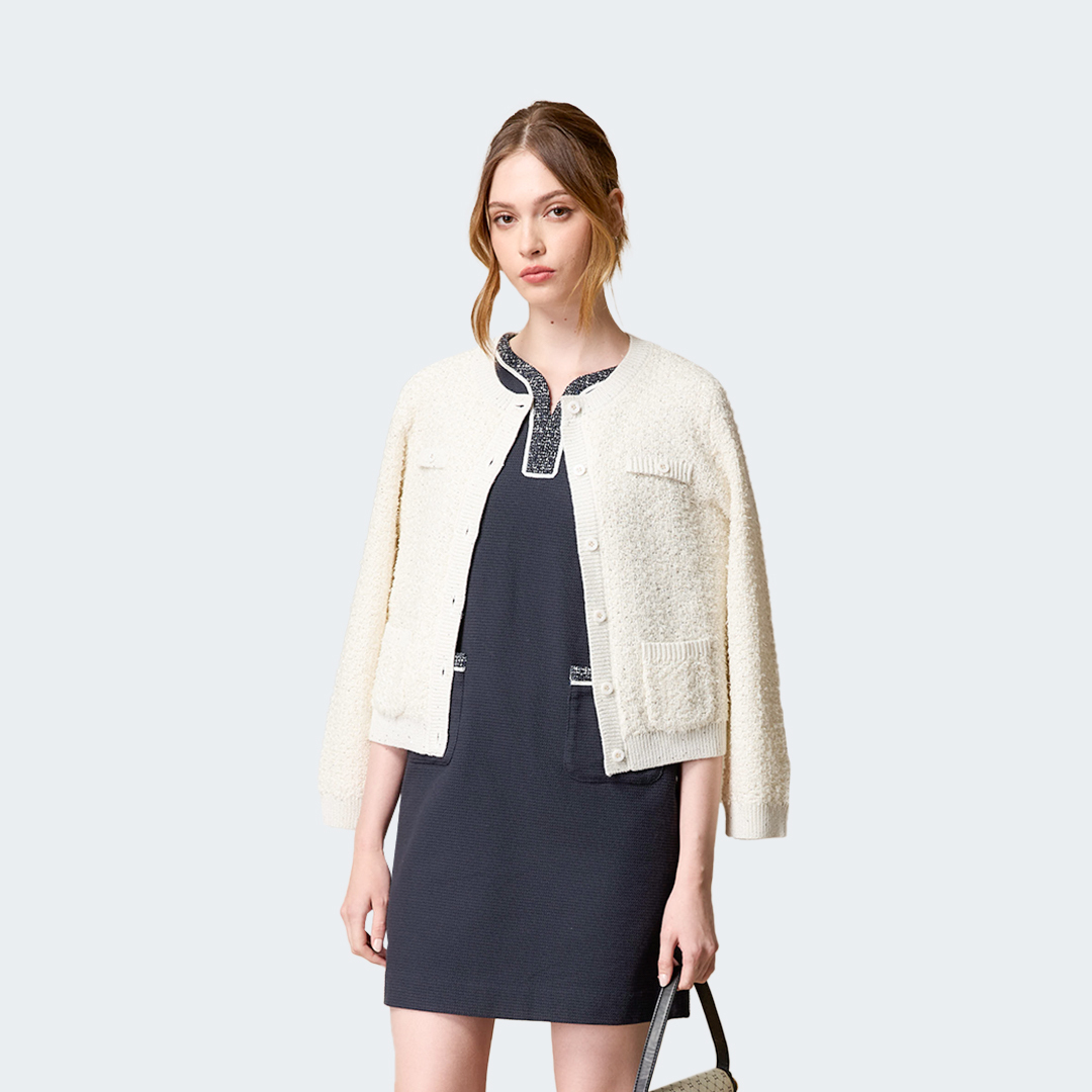 霧白織紋羊毛針織外套