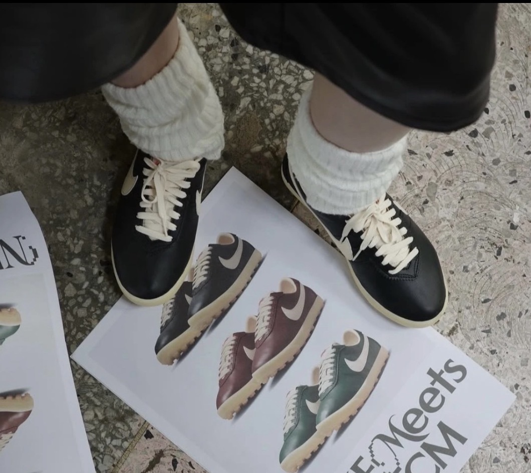 女鞋 NIKE W ASTROGRABBER LTHR 黑色 MEOVV LISA同款 復古 皮革 鬆餅格紋 休閒鞋【II1259-001】