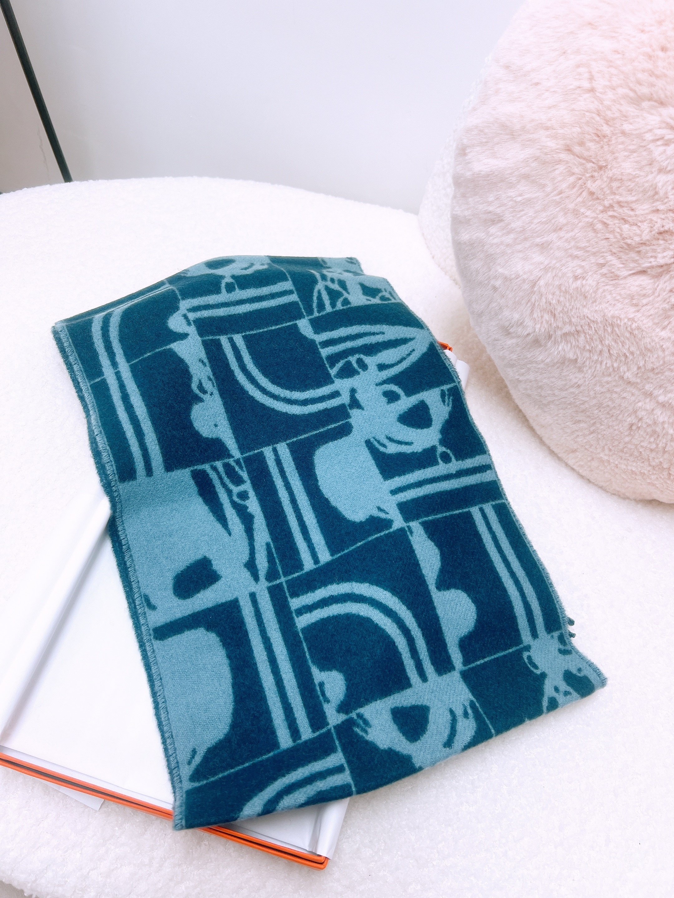 *Unused* Hermes scarf/ muffler (blue brides de gala en desordre)