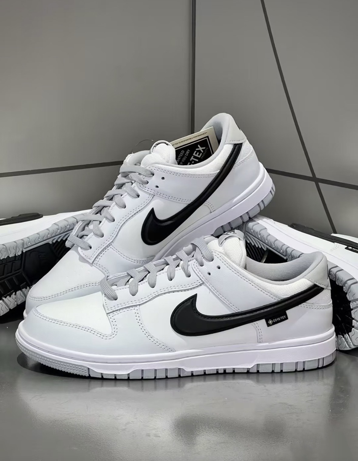 代購-NIKE DUNK GORE-TEX GTX  防潑水  立體勾 男鞋 HQ2053-100