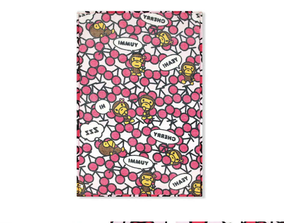 【BAPE配件】0131 發售 BABY MILO CHERRY PATTERN BLANKET