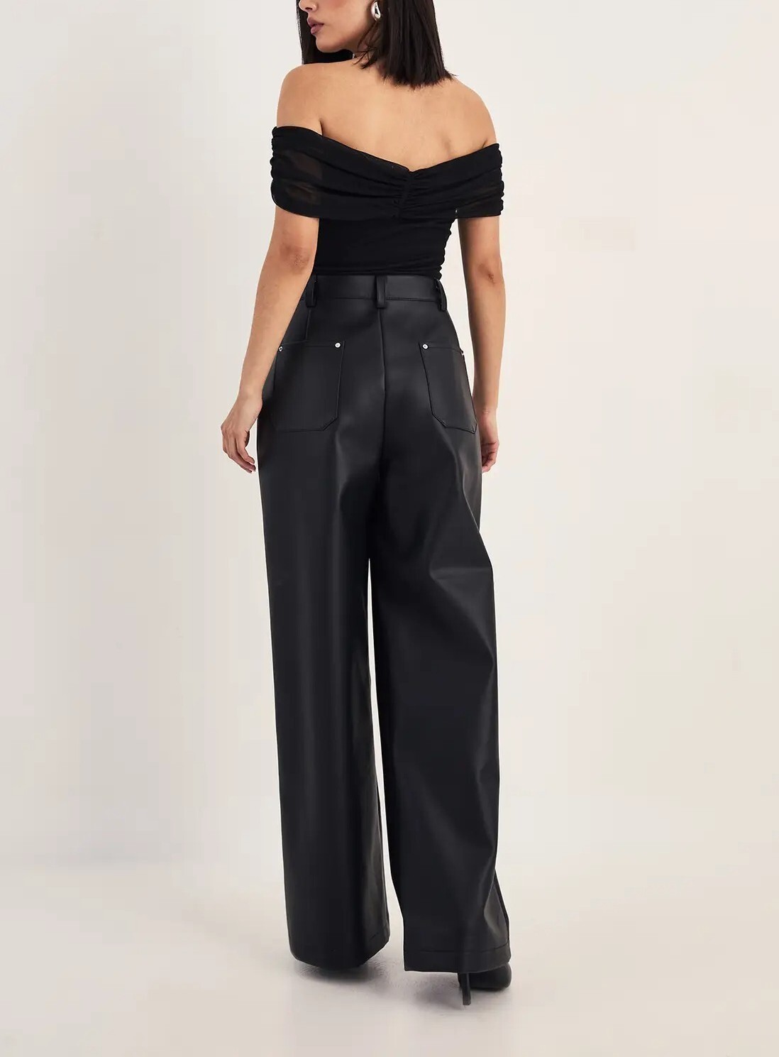 Black 黑色 Vegan皮革高腰長寬褲